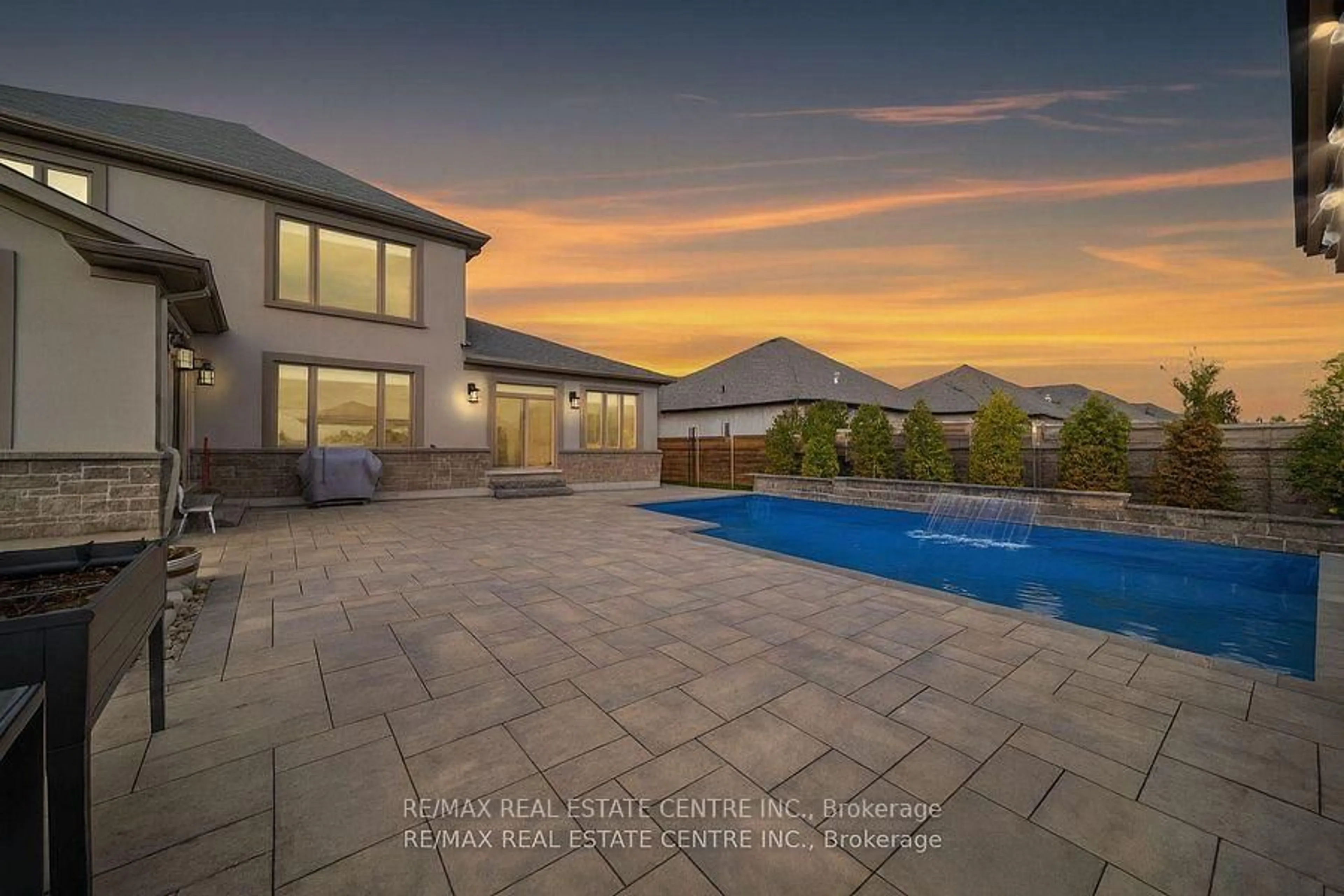 A pic from outside/outdoor area/front of a property/back of a property/a pic from drone, water/lake/river/ocean view for 303 Sunnybrae Ave, Innisfil Ontario L9S 1E5