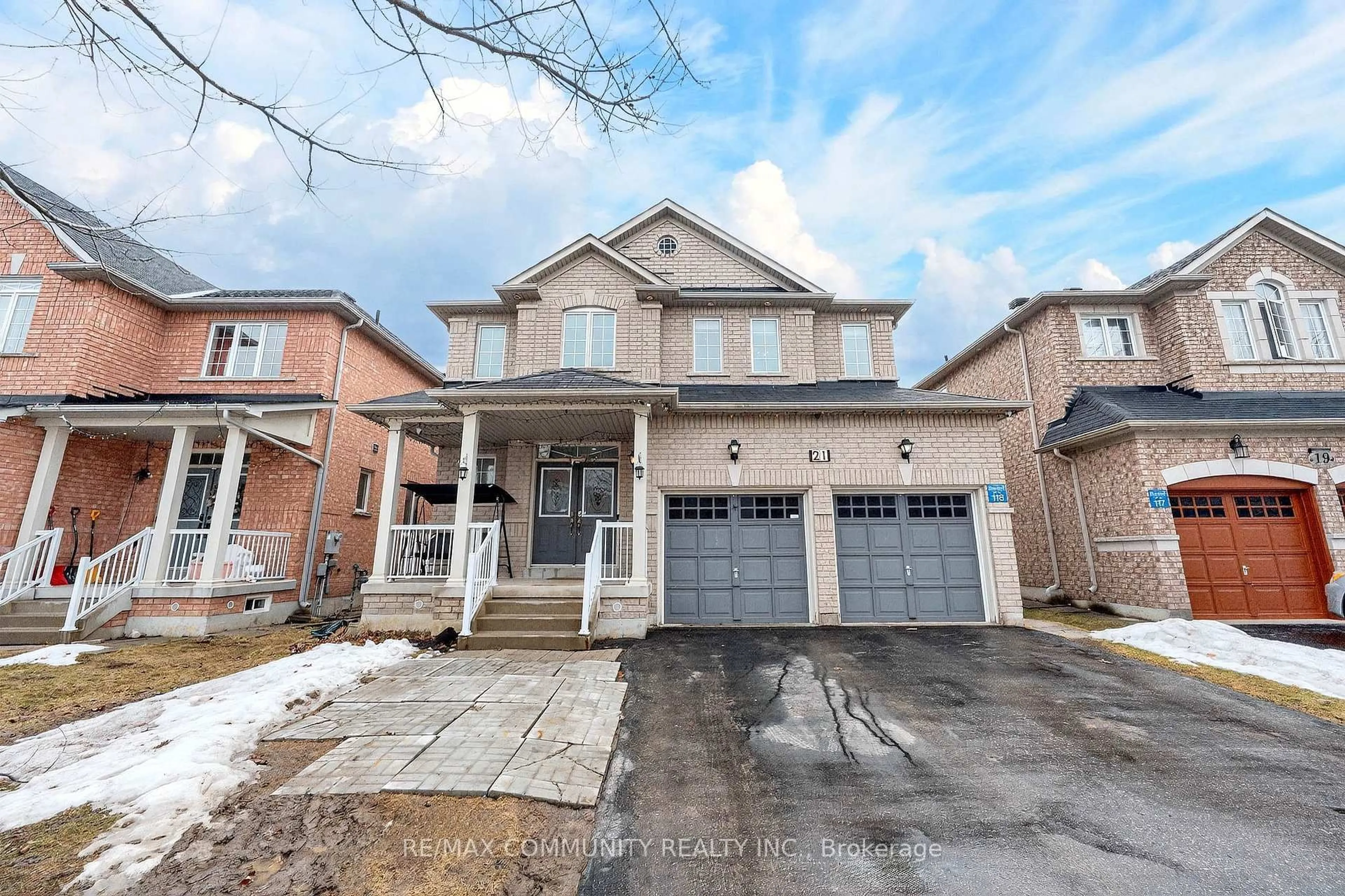 Home with brick exterior material, street for 21 Berger Ave, Markham Ontario L6B 0B6
