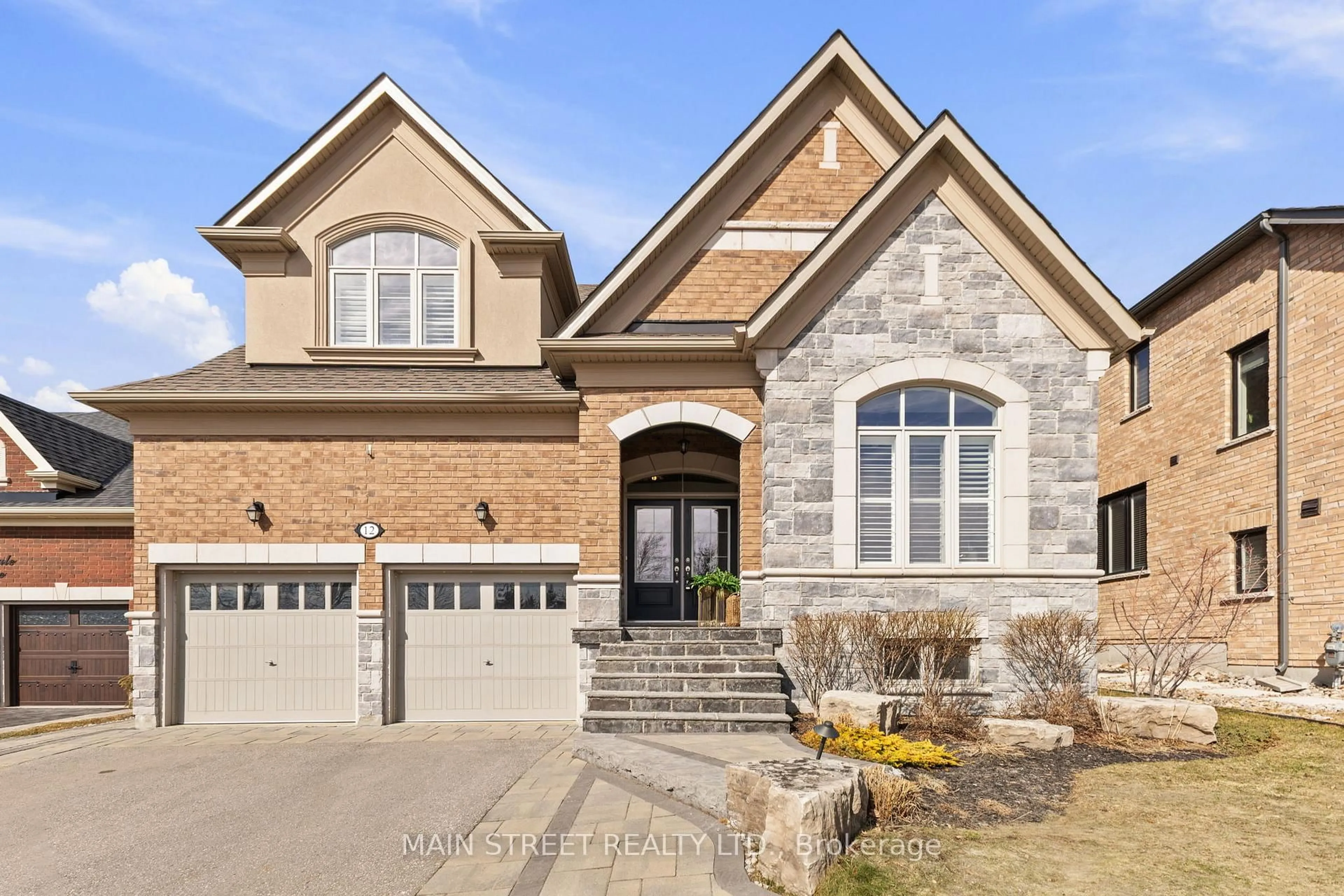 Home with brick exterior material, street for 12 Birkdale Pl, Newmarket Ontario L3Y 0E2