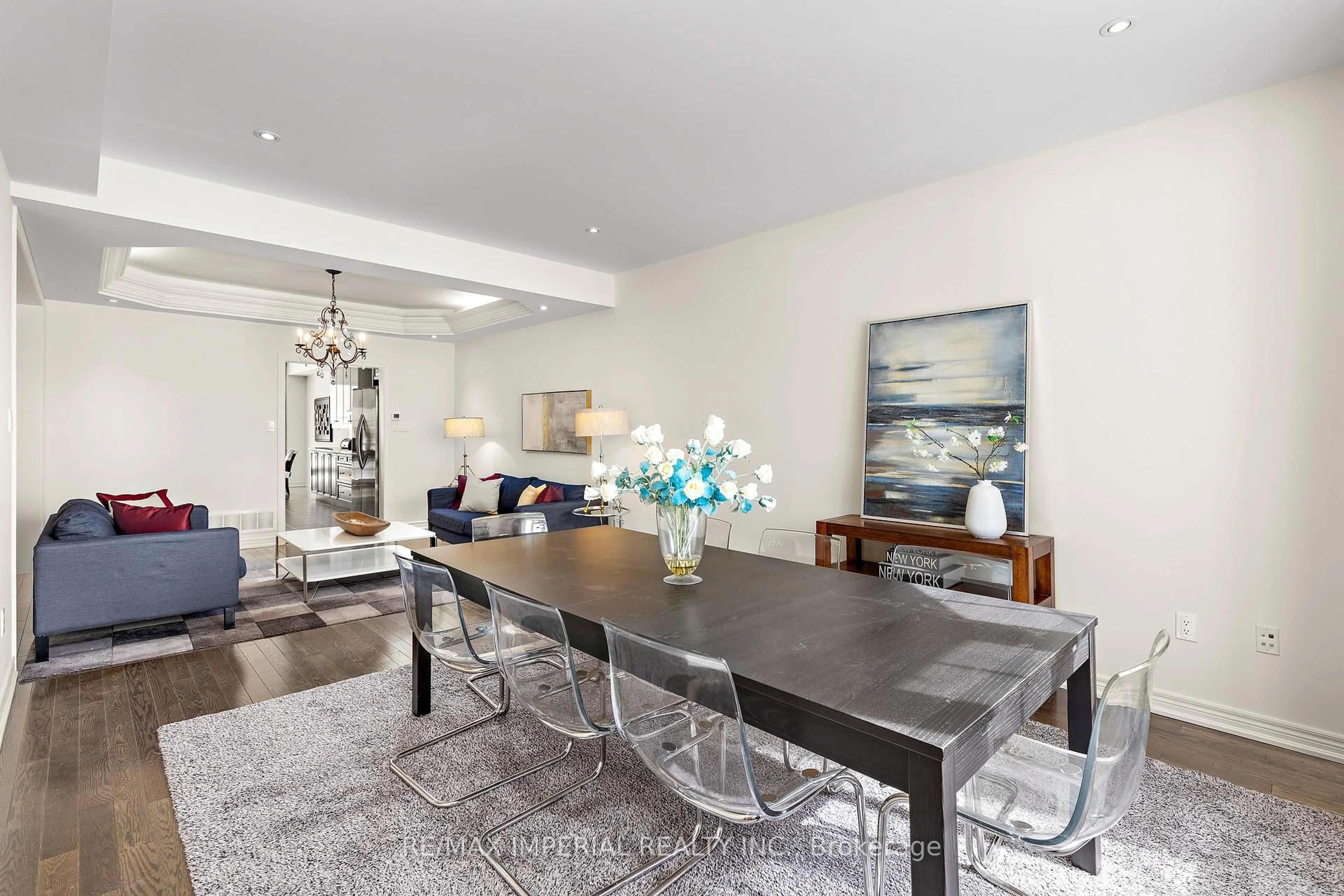 Dining room, unknown for 16 Carriage House Crt, Richmond Hill Ontario L4E 4V3