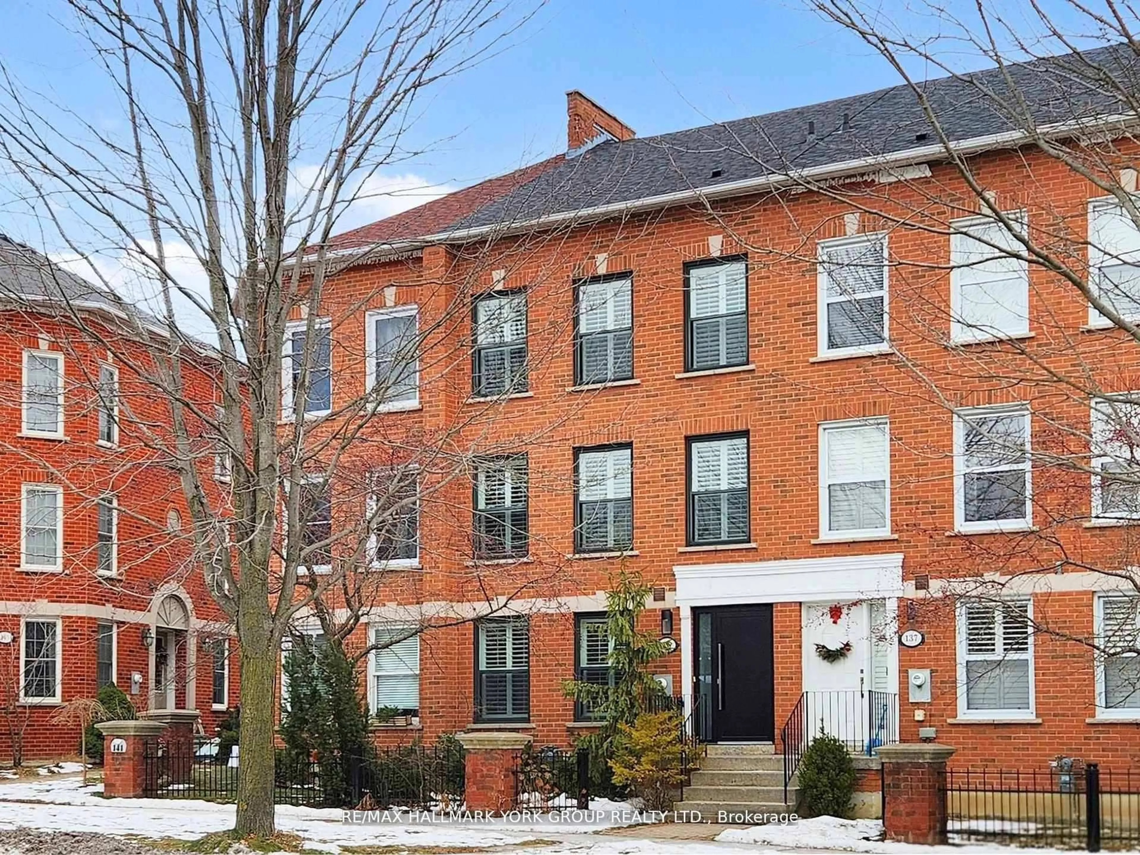 Home with brick exterior material, street for 139 John West Way, Aurora Ontario L4G 7E3