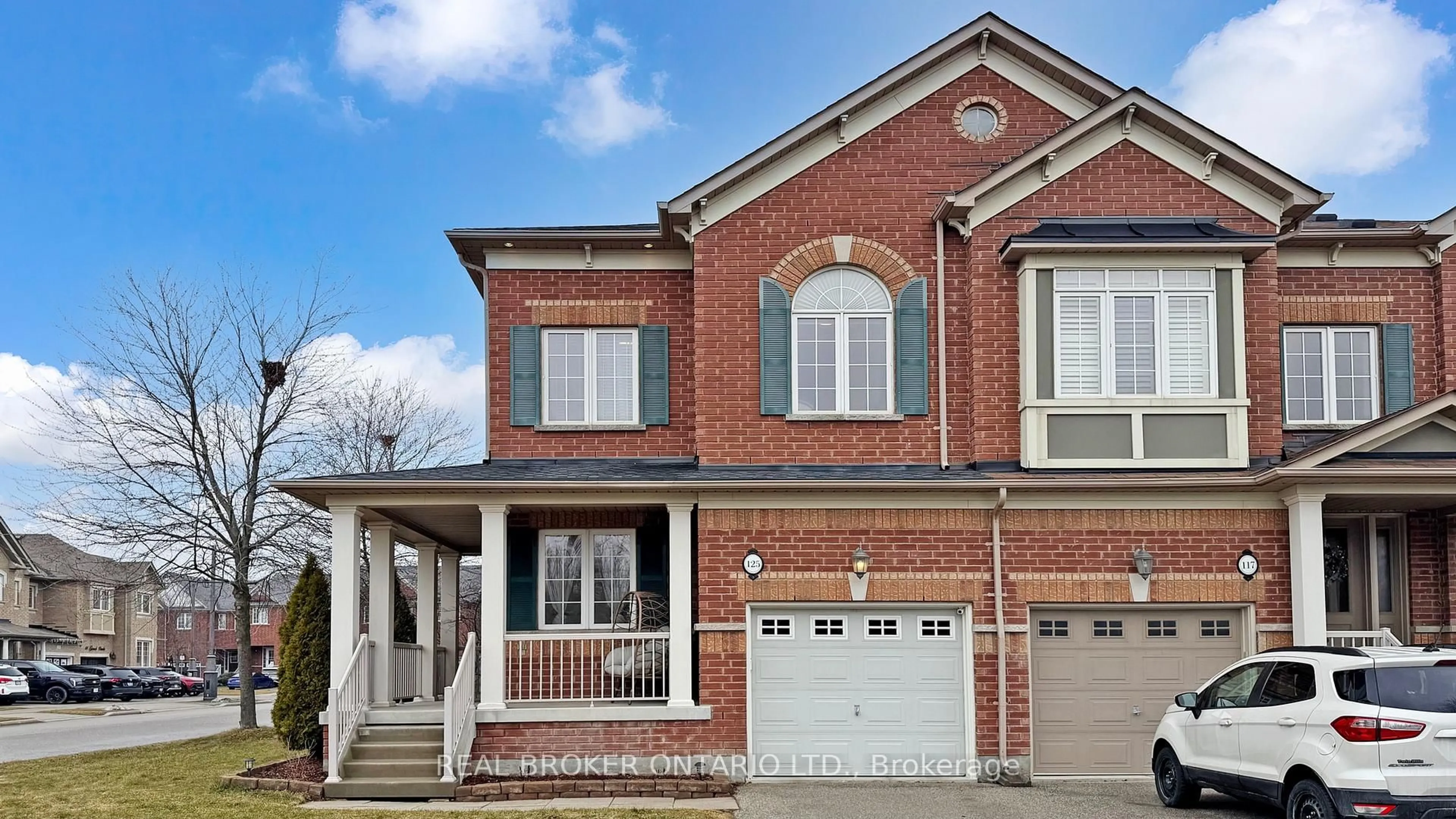 Home with brick exterior material, street for 125 Gosnel Circ, Bradford West Gwillimbury Ontario L3Z 0G3