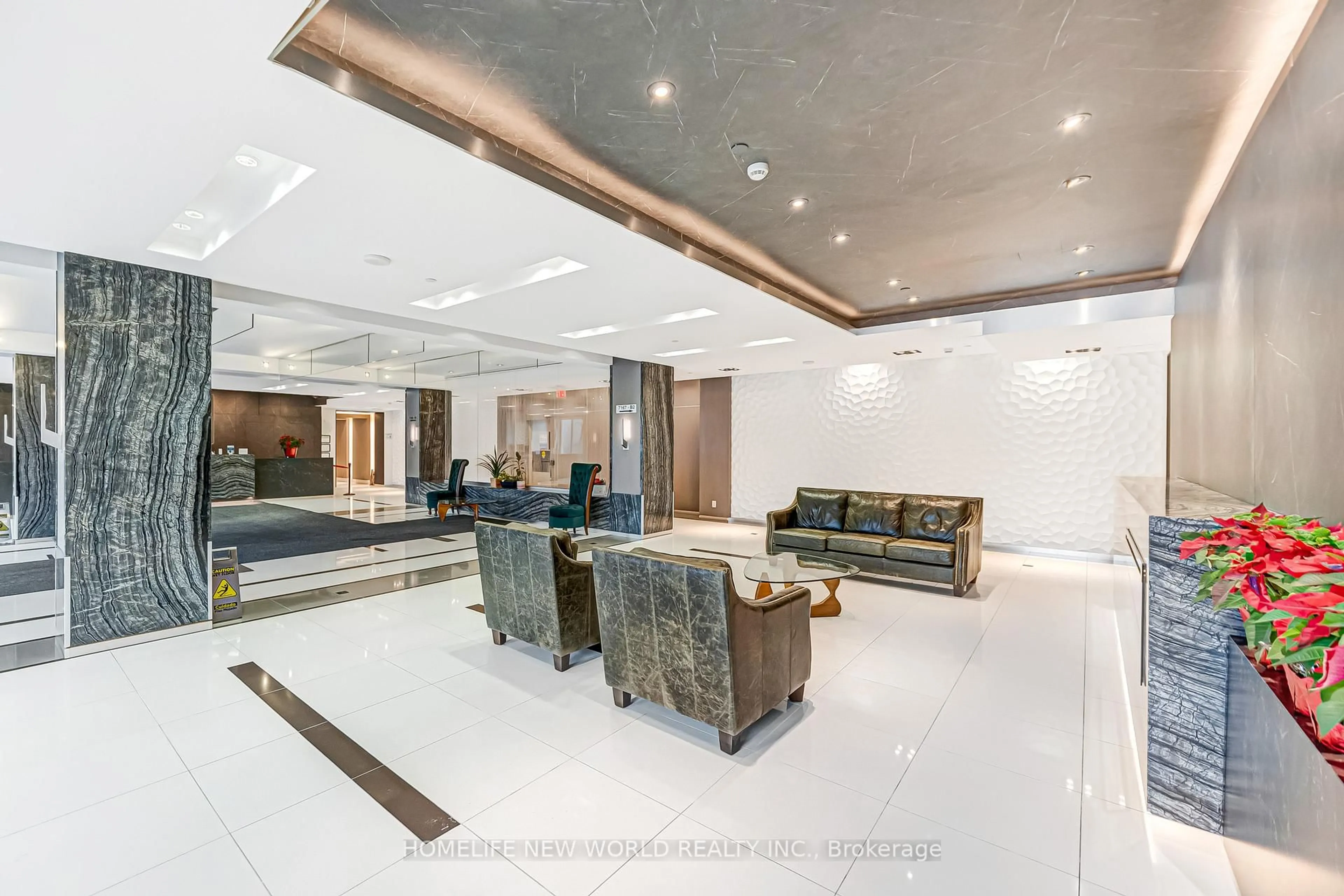 Lobby for 7165 Yonge St #501, Markham Ontario L3T 0C9