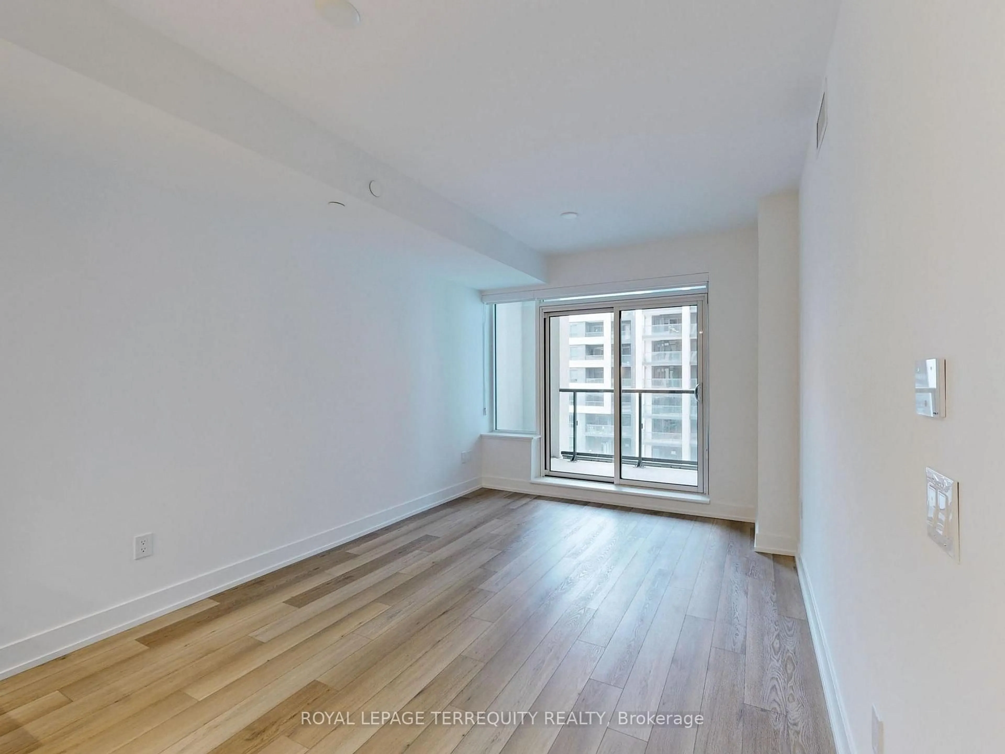 A pic of a room for 8 Cedarland Dr #701, Markham Ontario L6G 0H4