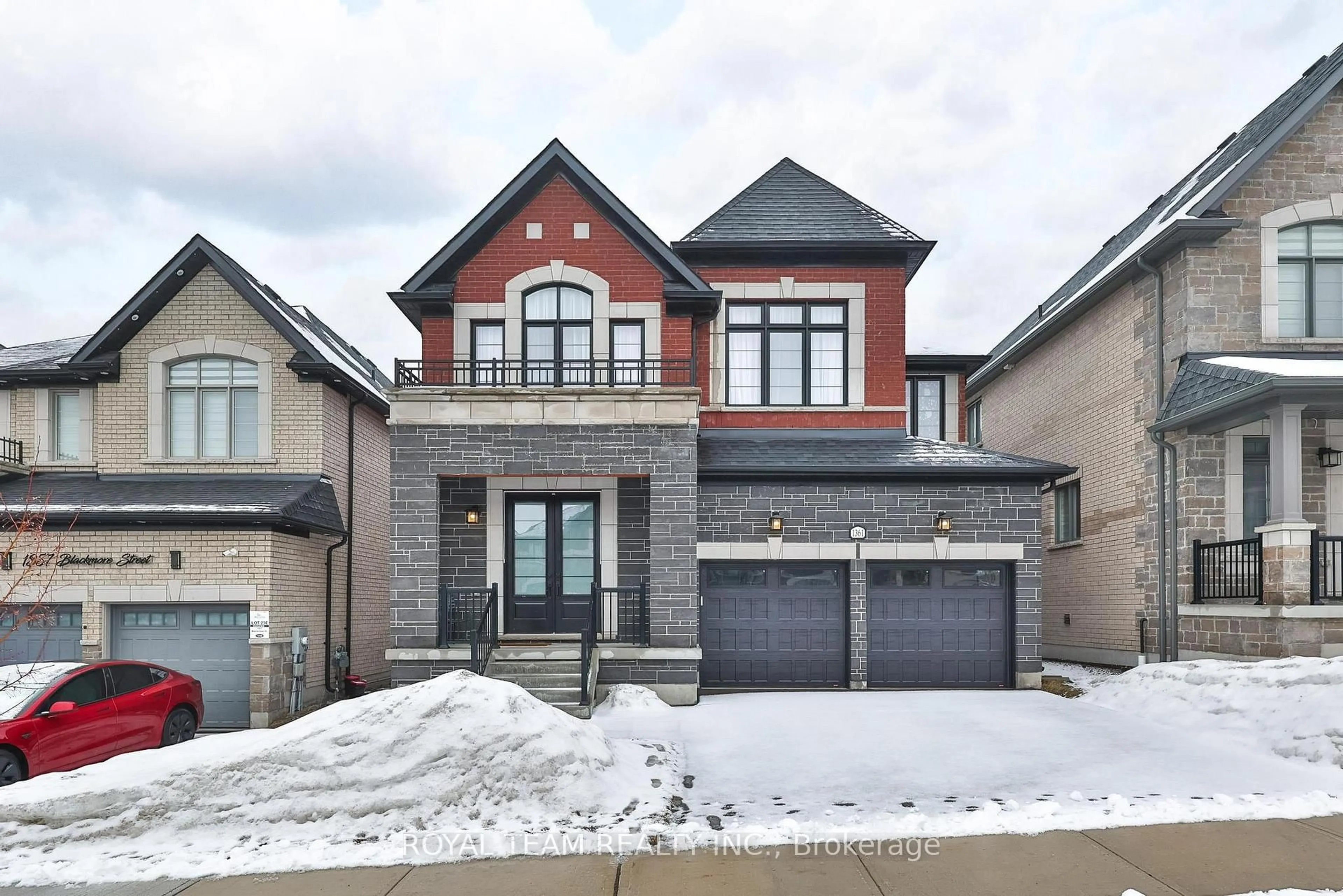 Home with brick exterior material, street for 1361 Blackmore St, Innisfil Ontario L9S 0P3