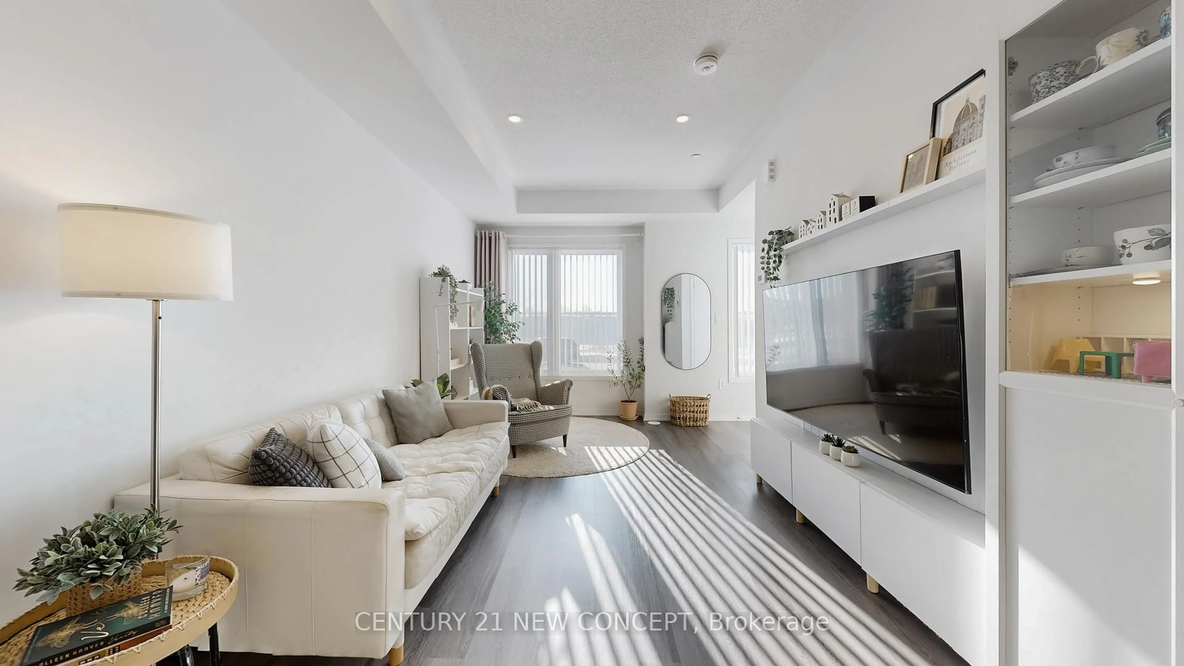 Living room with furniture, unknown for 140 Honeycrisp Cres #TH 284, Vaughan Ontario L4K 0N7