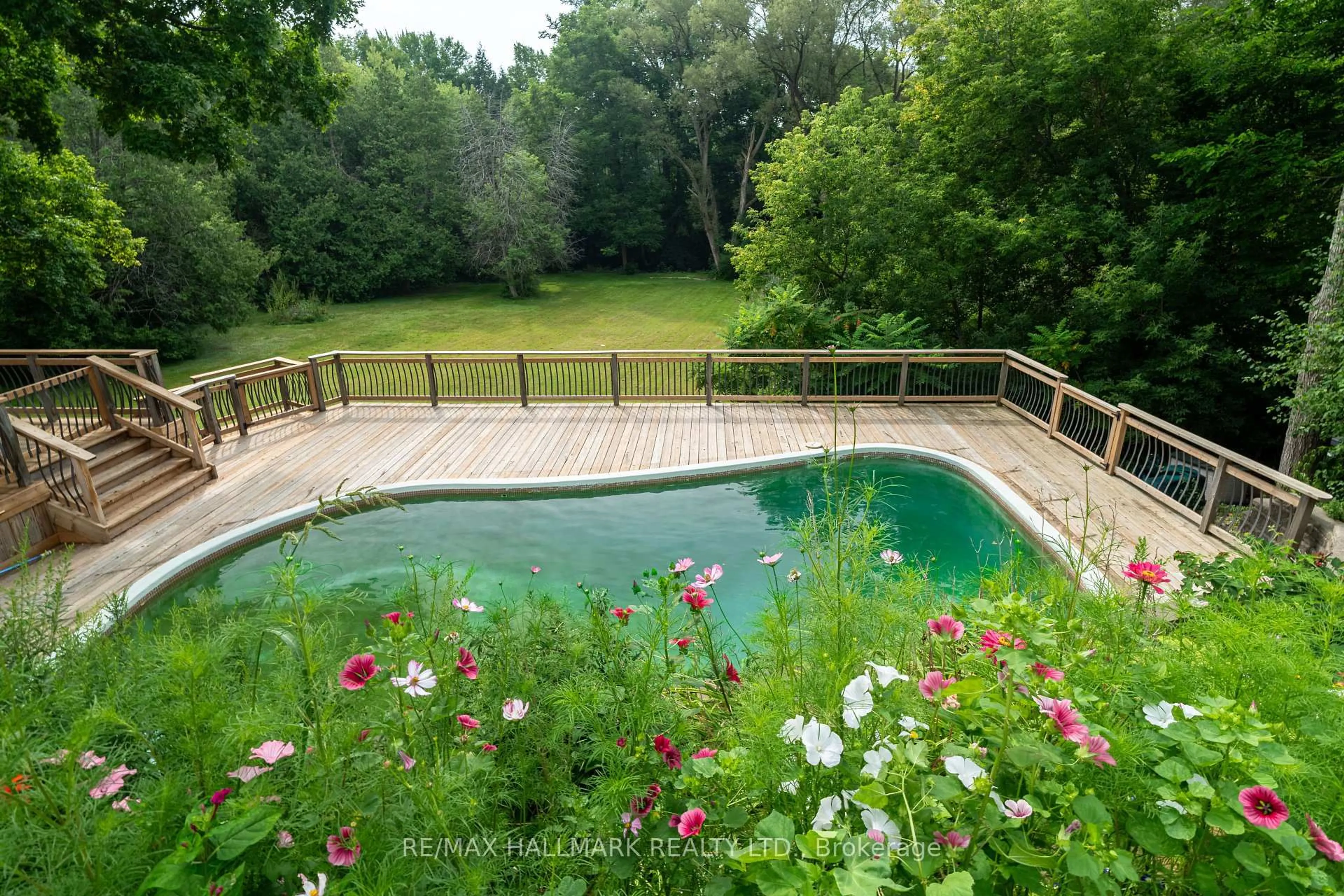 Pool for 6165 19th Ave, Markham Ontario L3P 3J3