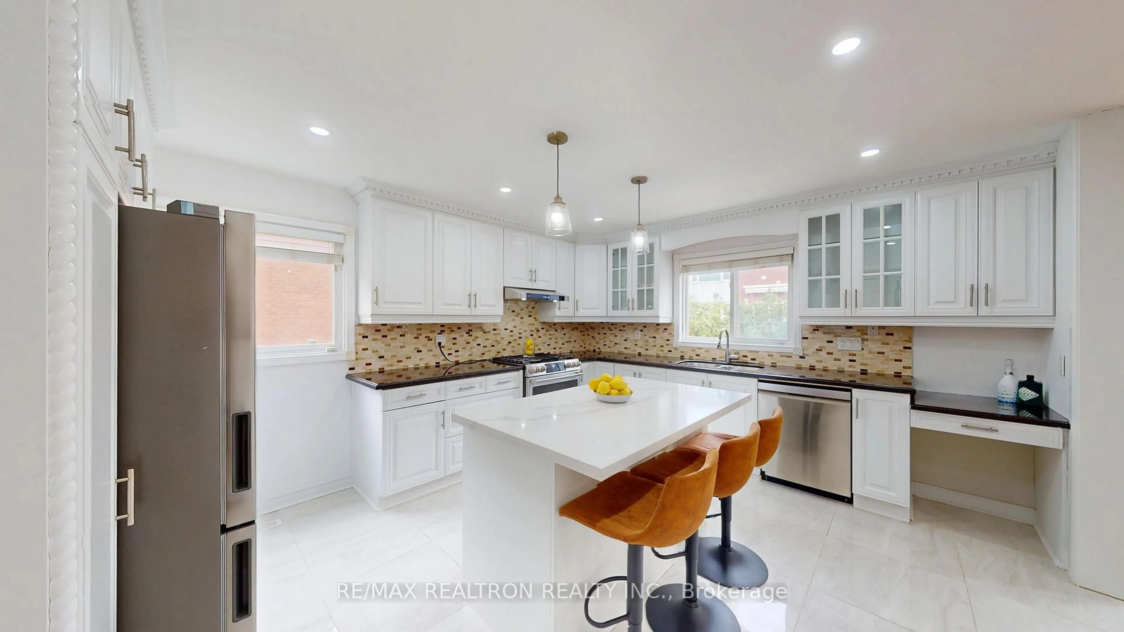 Open concept kitchen, ceramic/tile floor for 8 Muster Cres, Markham Ontario L3R 9G5