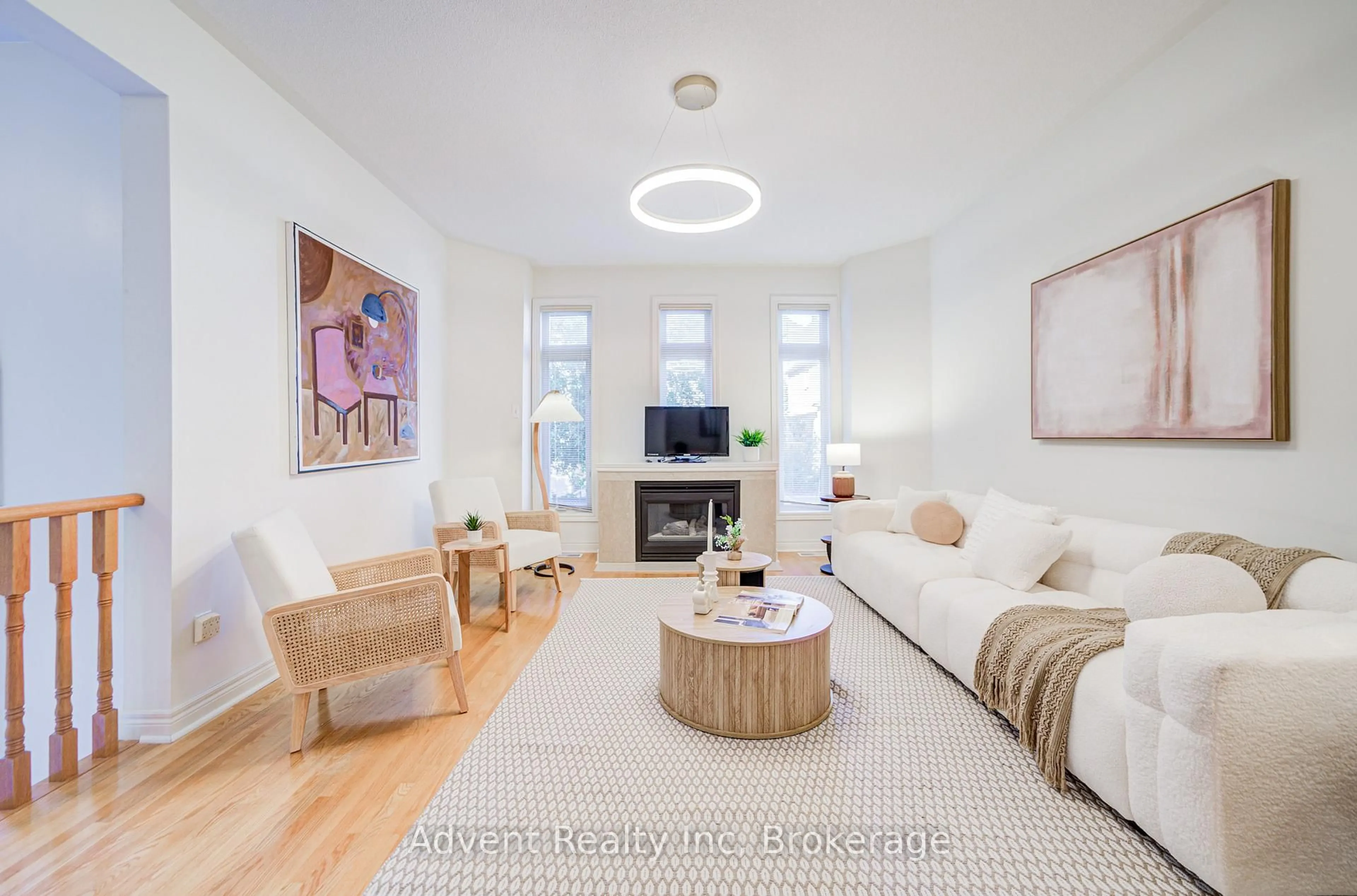 Living room with furniture, unknown for 147 Frank Endean Rd, Richmond Hill Ontario L4S 1S7