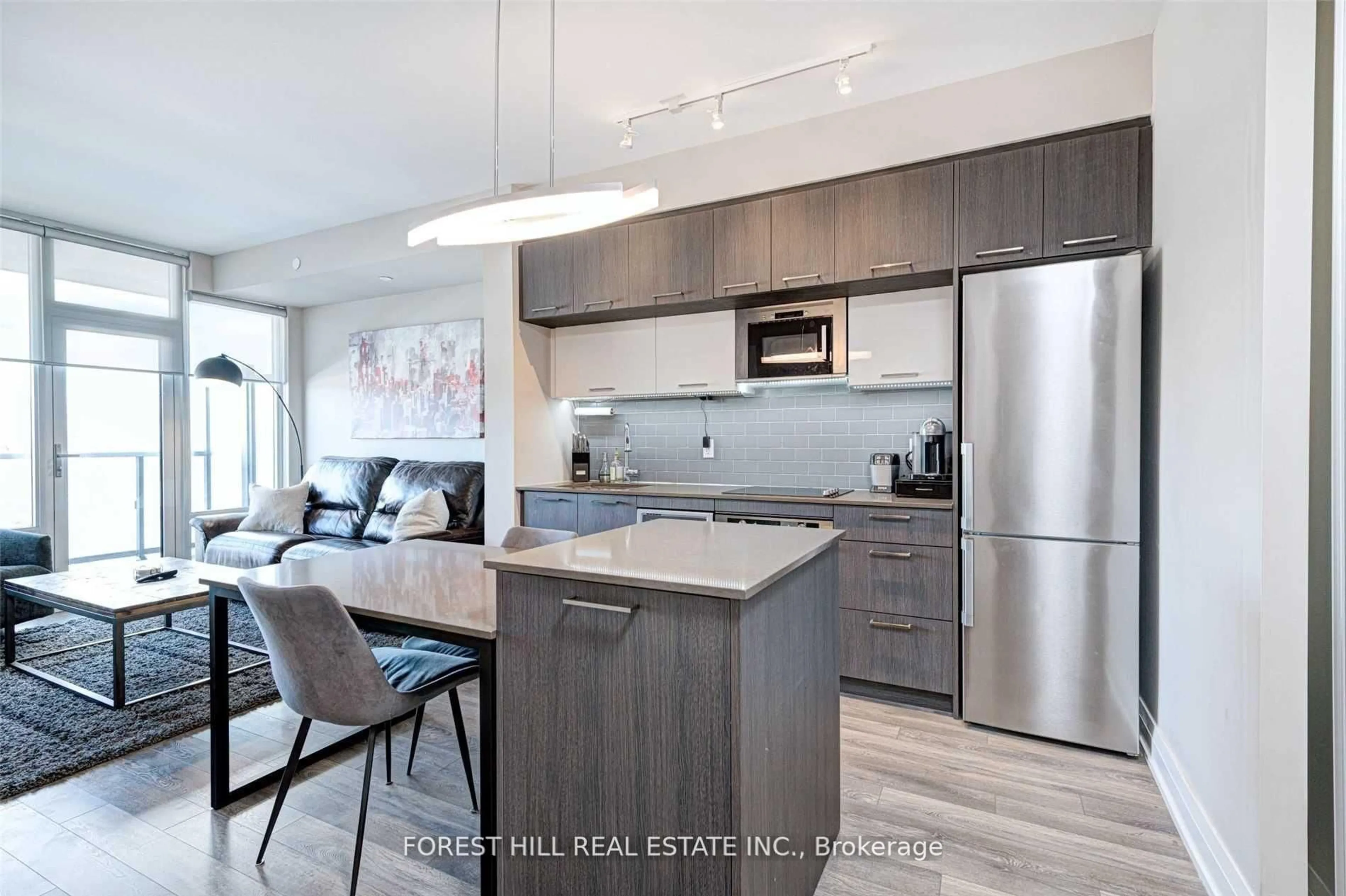 Open concept kitchen, unknown for 4800 Highway 7 #420, Vaughan Ontario L4L 1H8