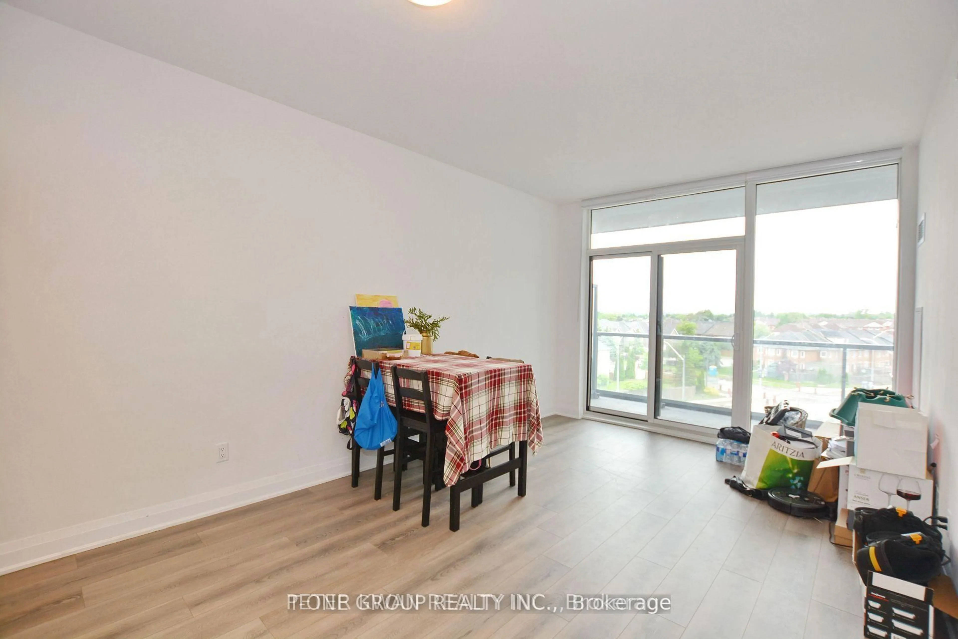 A pic of a room for 10 Gatineau Dr #407, Vaughan Ontario L4J 0L2