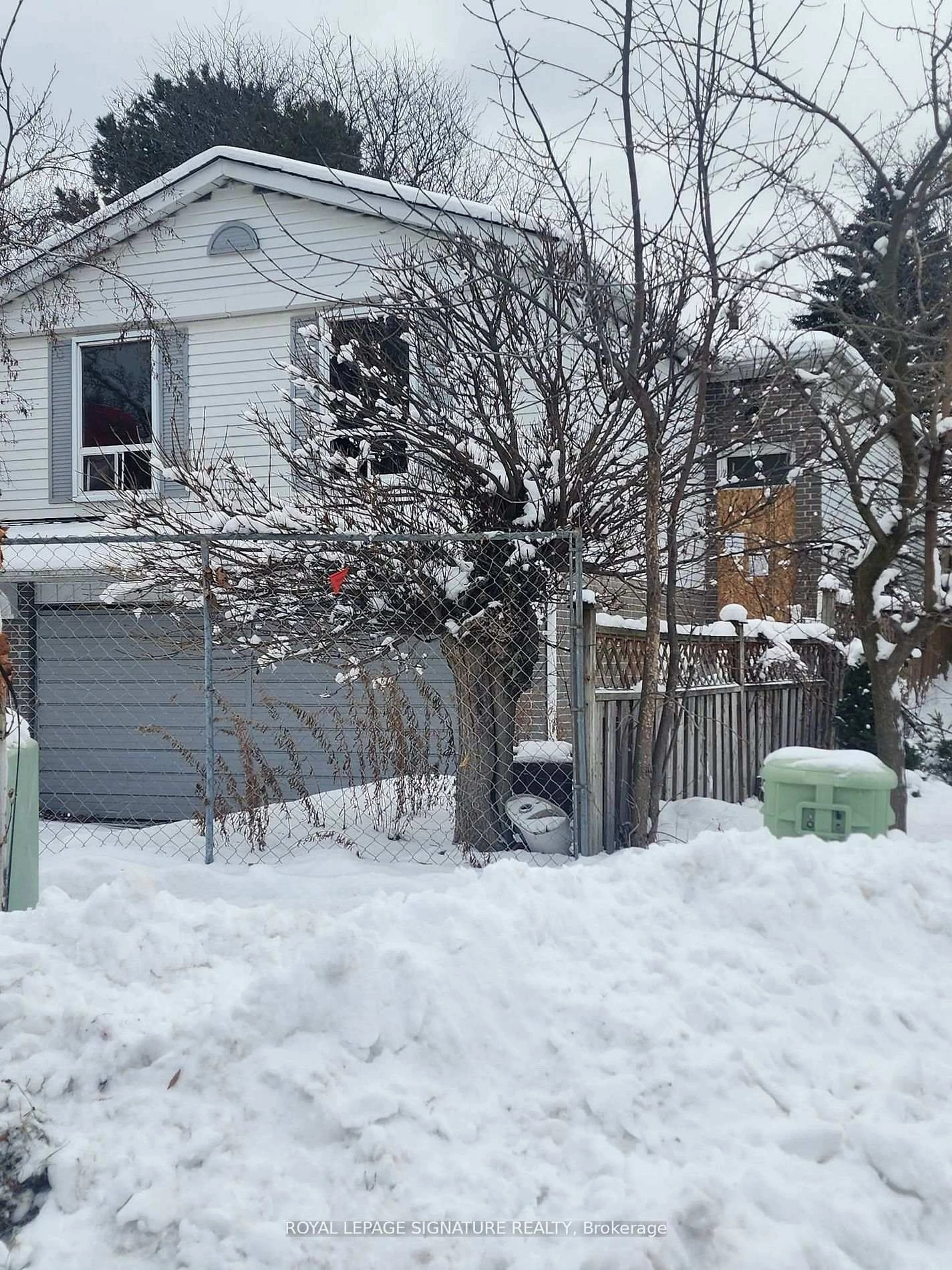 Unknown for 29 Lillooet Cres, Richmond Hill Ontario L4C 5A6