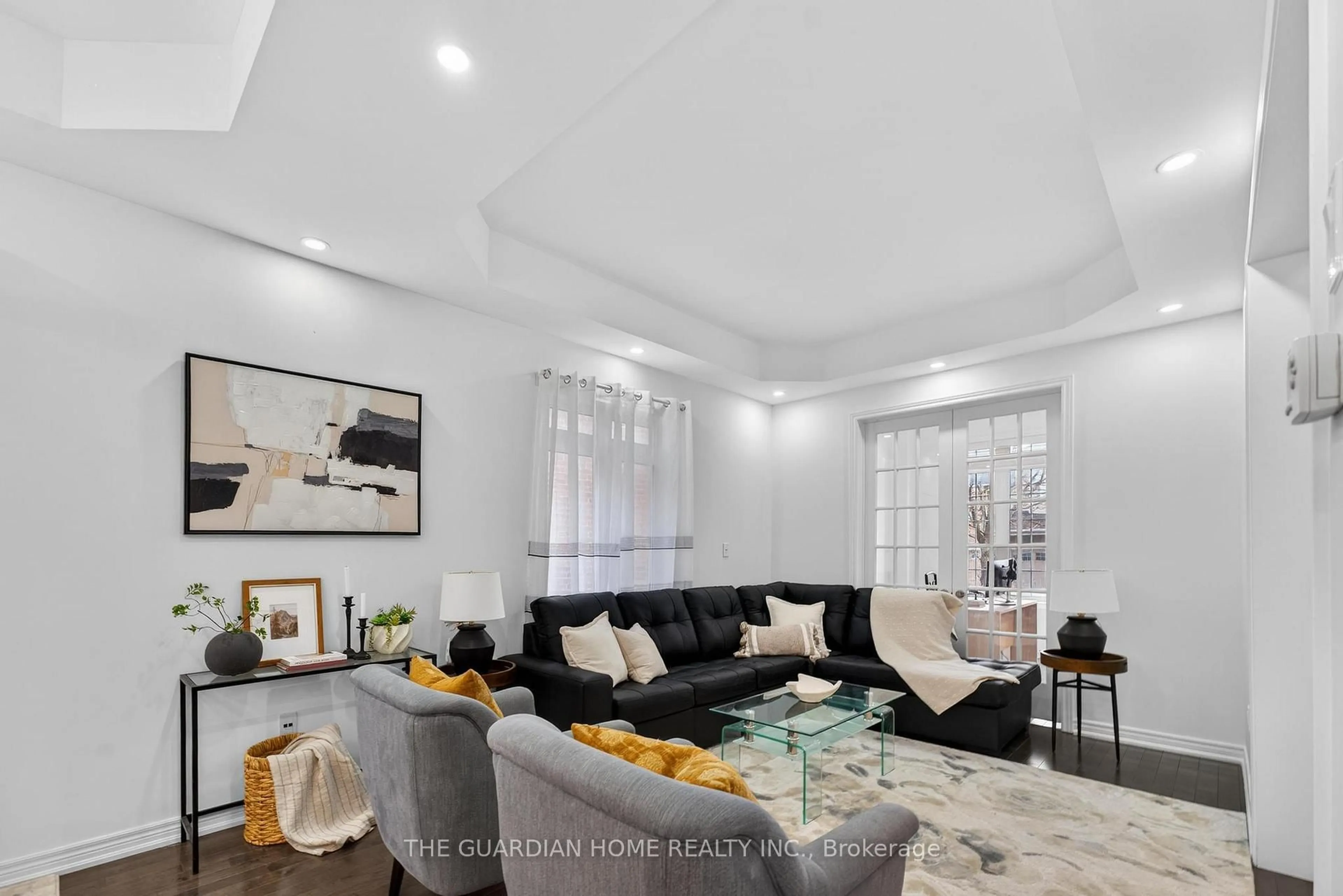 Living room with furniture, unknown for 28 Brightside Ave, Richmond Hill Ontario L4E 0P6