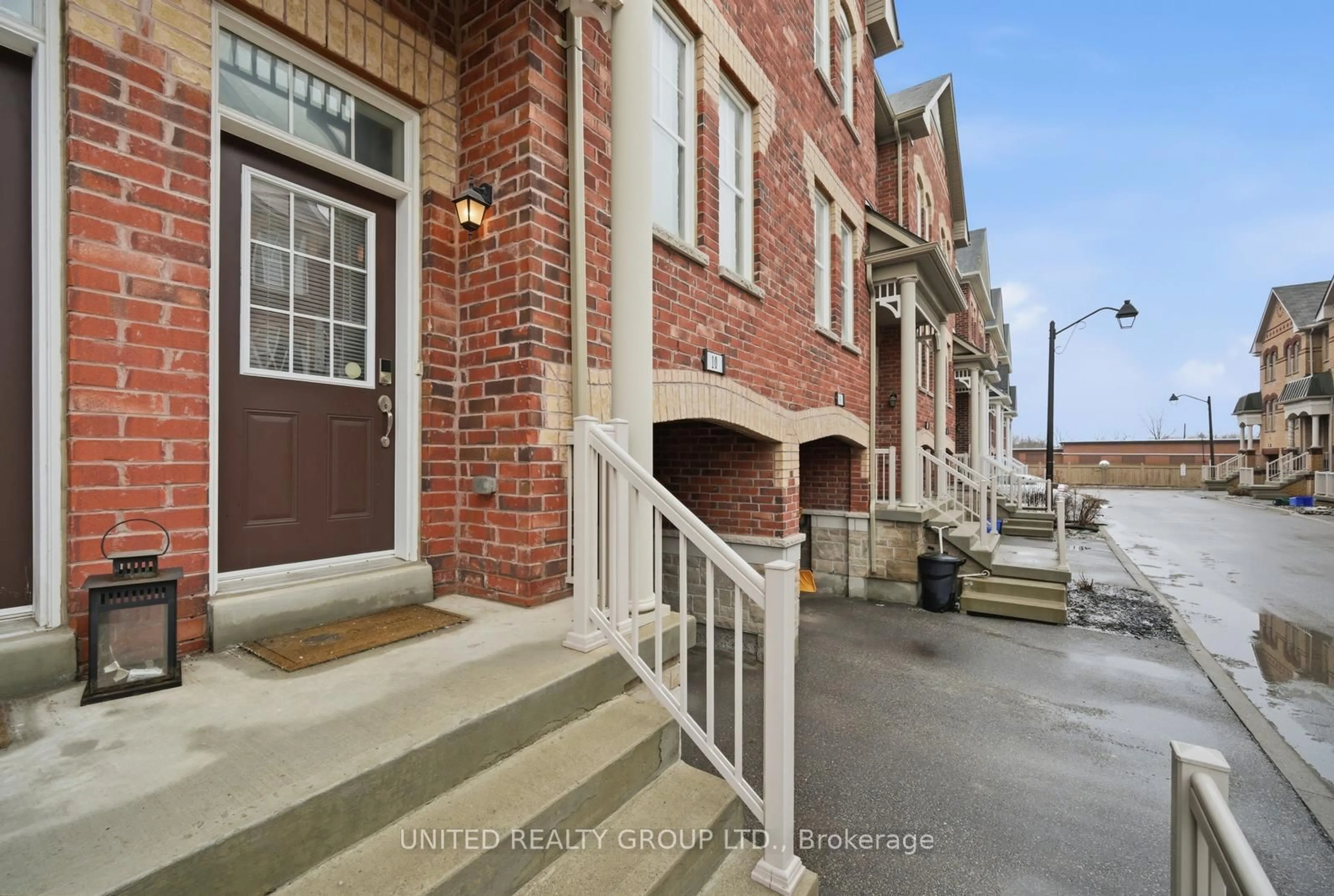 Unknown for 10 Porter Ave #10, Vaughan Ontario L4L 0H1