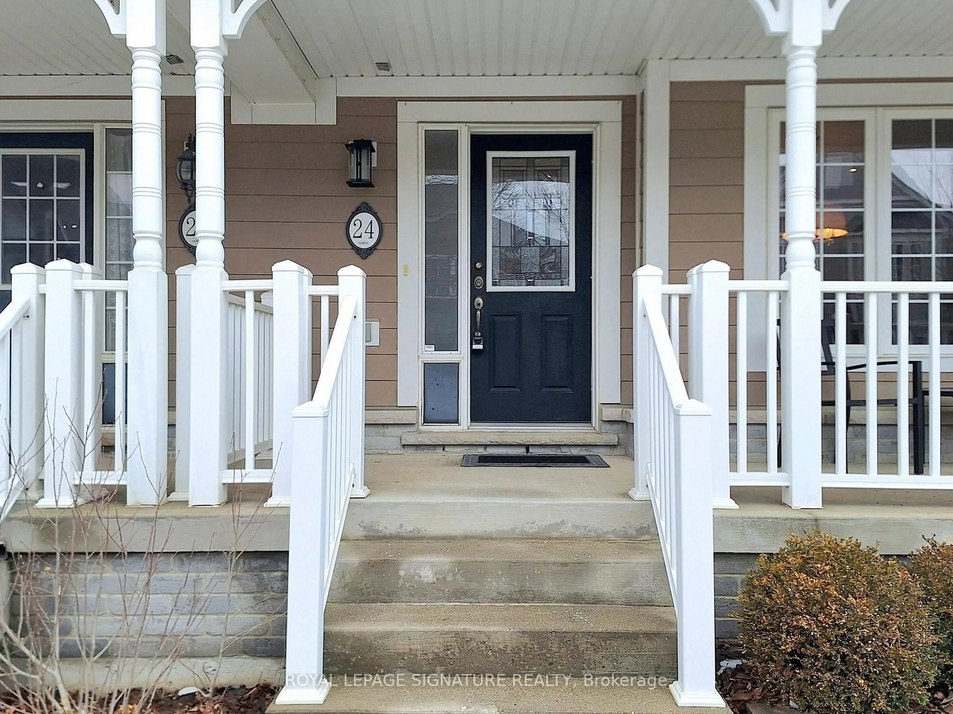 Indoor entryway for 24 Stockport Rd, Markham Ontario L6B 0R4