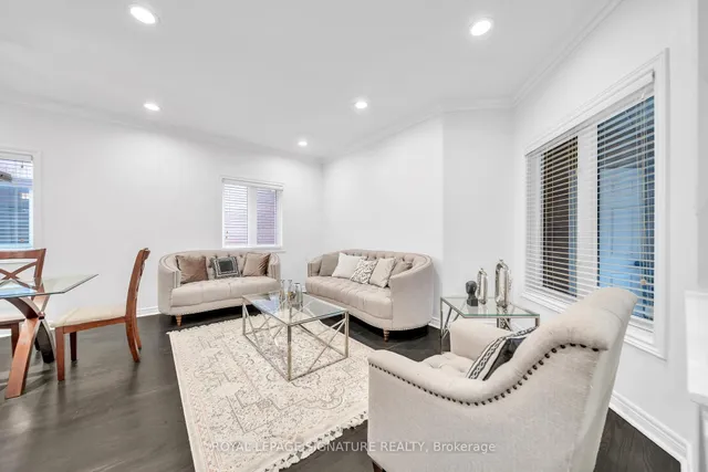 406 Hewitt Circ, Newmarket 5