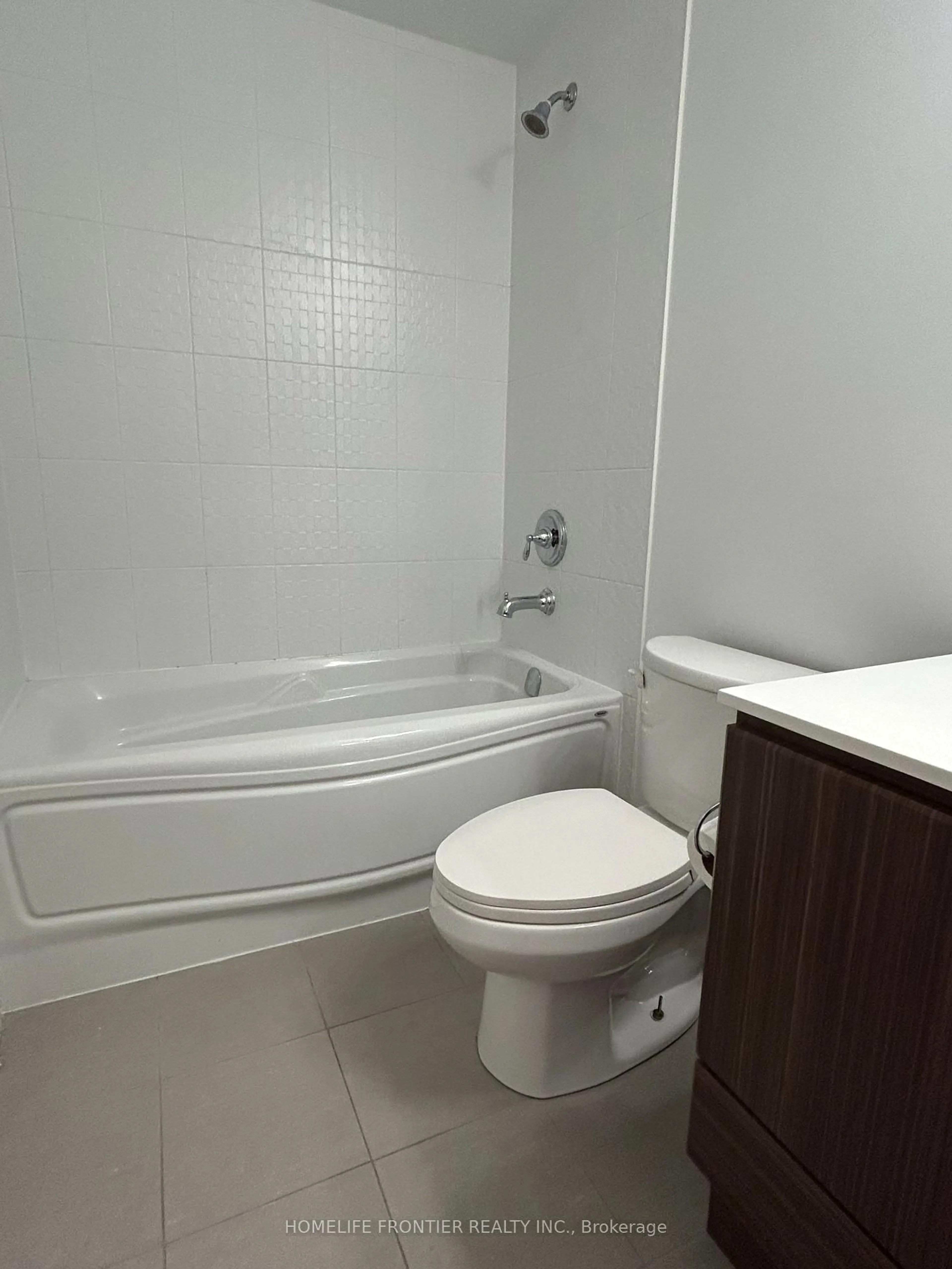 Standard bathroom, unknown for 33 Clegg Rd #D502, Markham Ontario L6G 0G6
