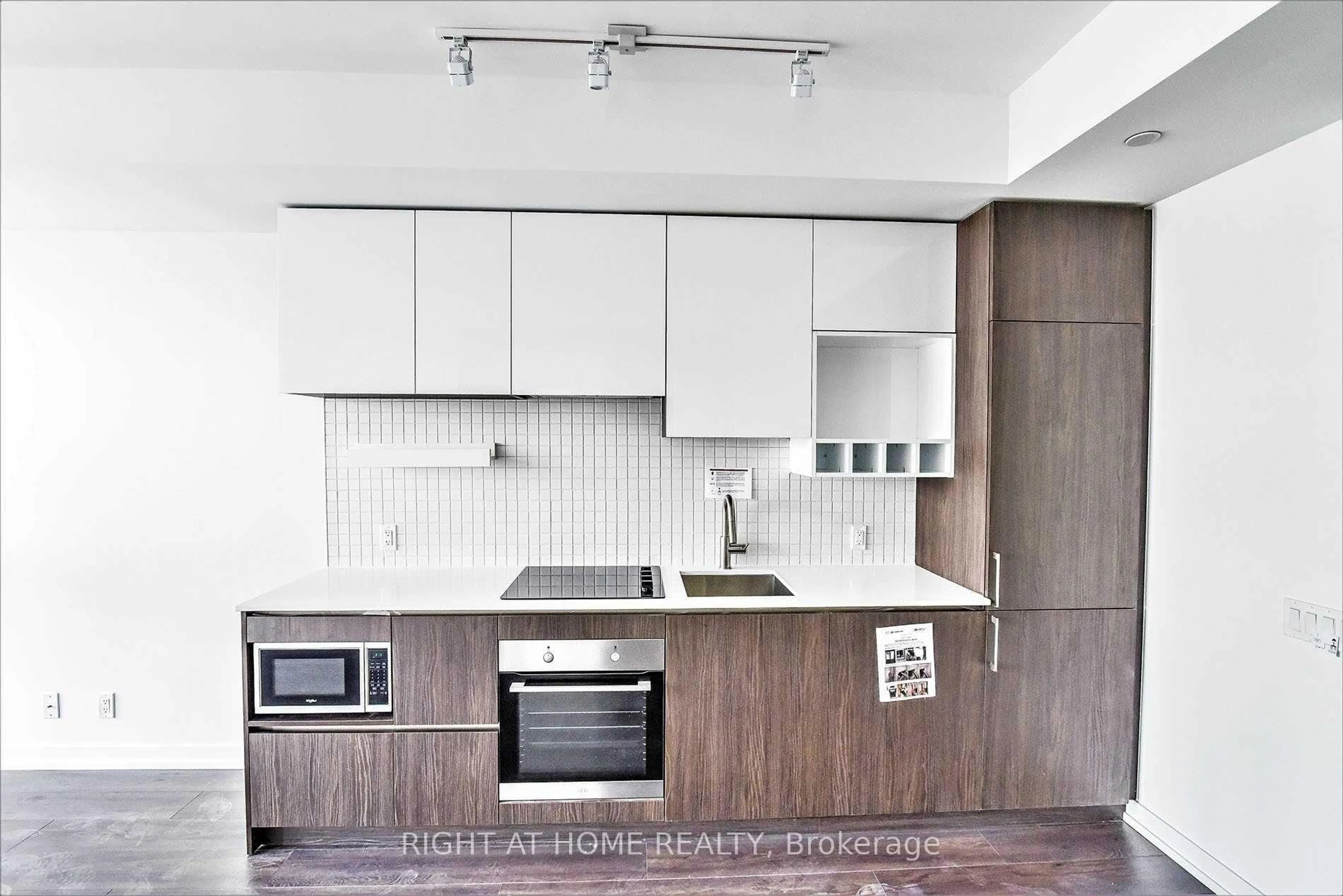 Standard kitchen, wood/laminate floor for 5 Buttermill Ave #4701, Vaughan Ontario L4K 0J5