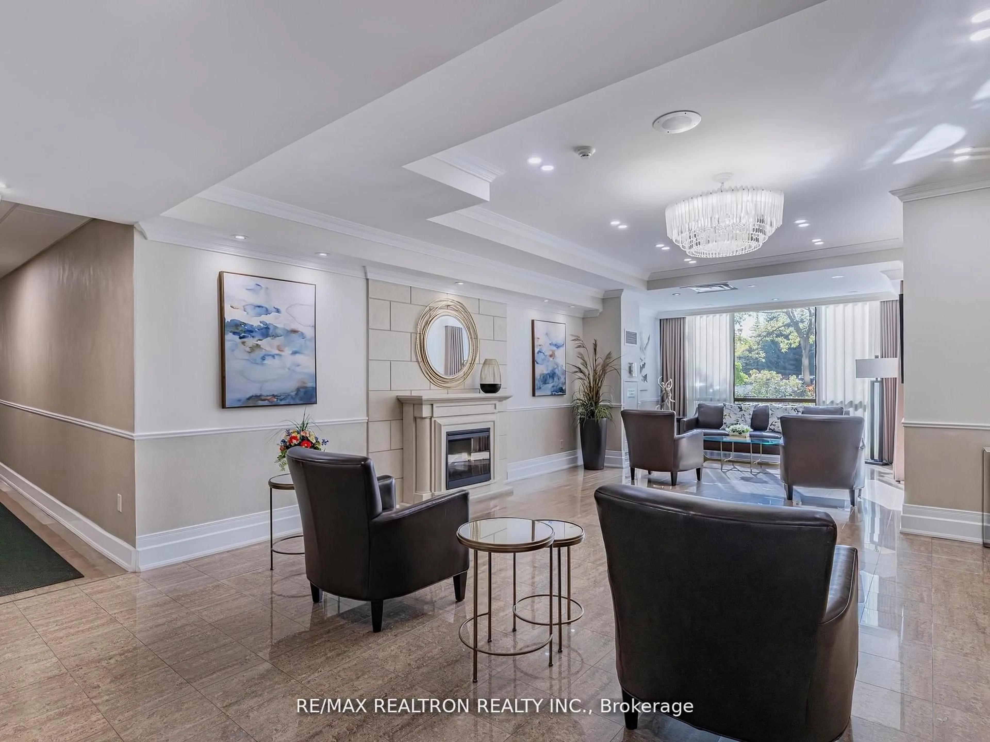 Unknown for 40 Harding Blvd #703, Richmond Hill Ontario L4C 9S5