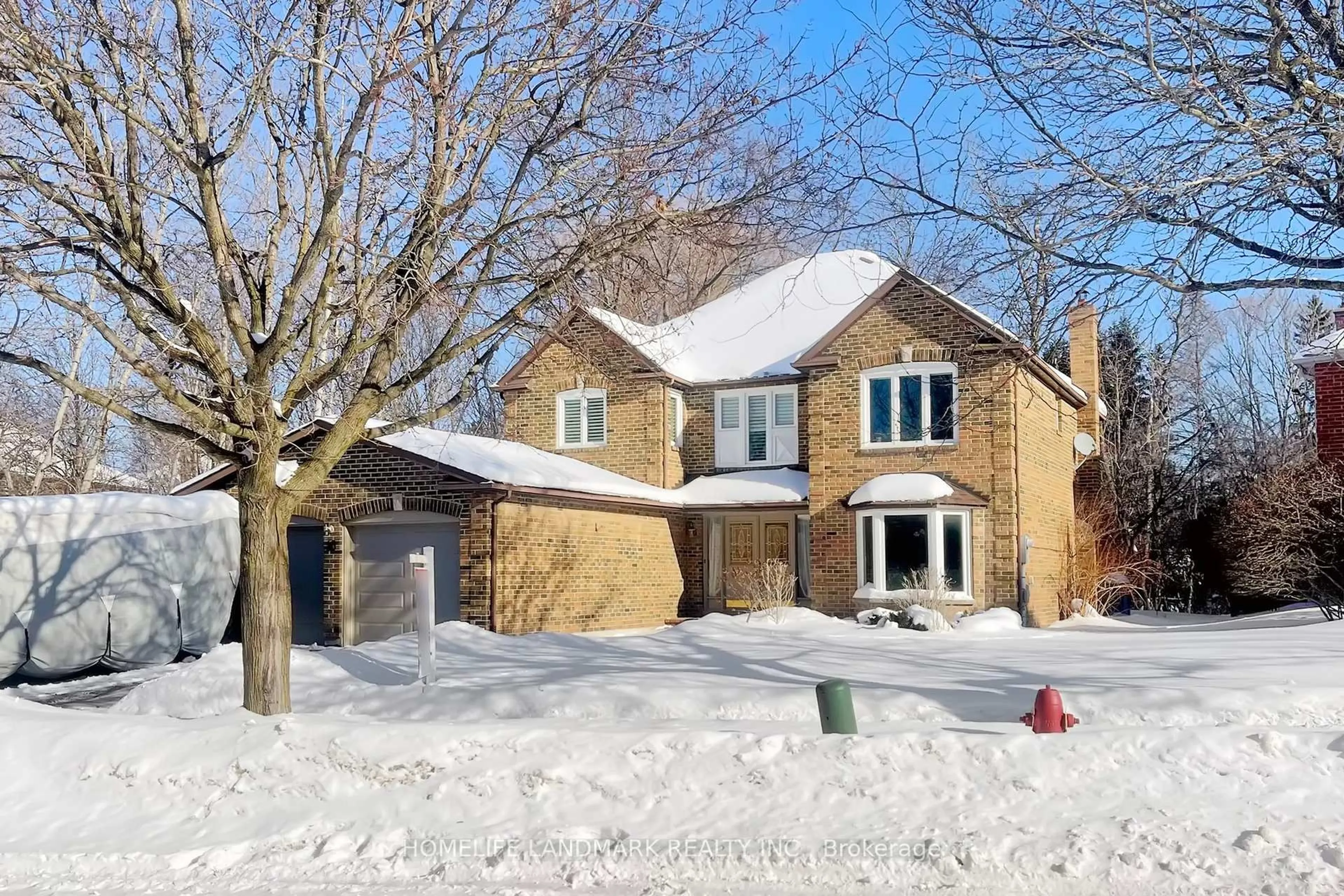 Home with brick exterior material, street for 16 Willis Dr, Aurora Ontario L4G 5N8