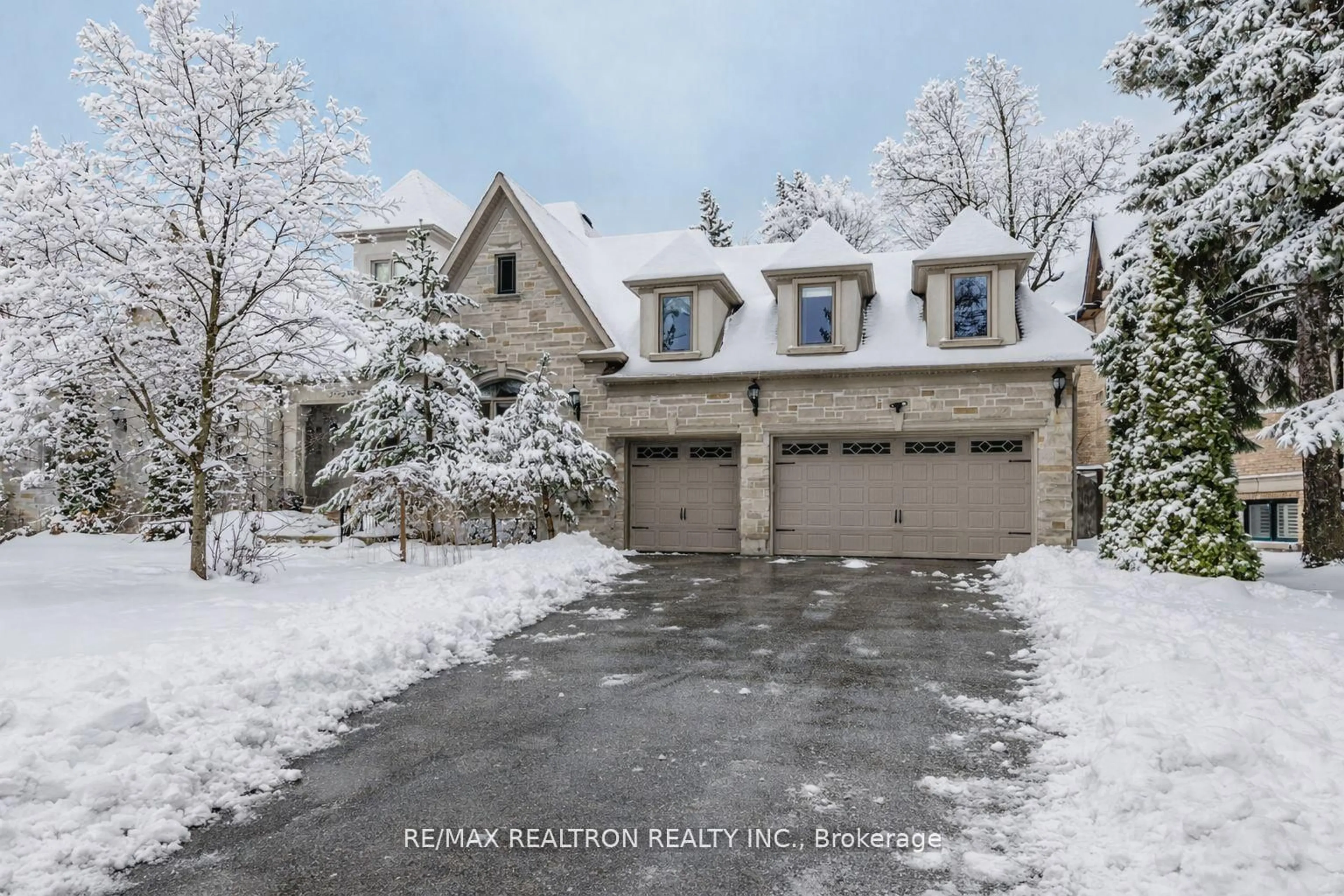 Unknown for 5 Long Hill Dr, Richmond Hill Ontario L4E 3M5