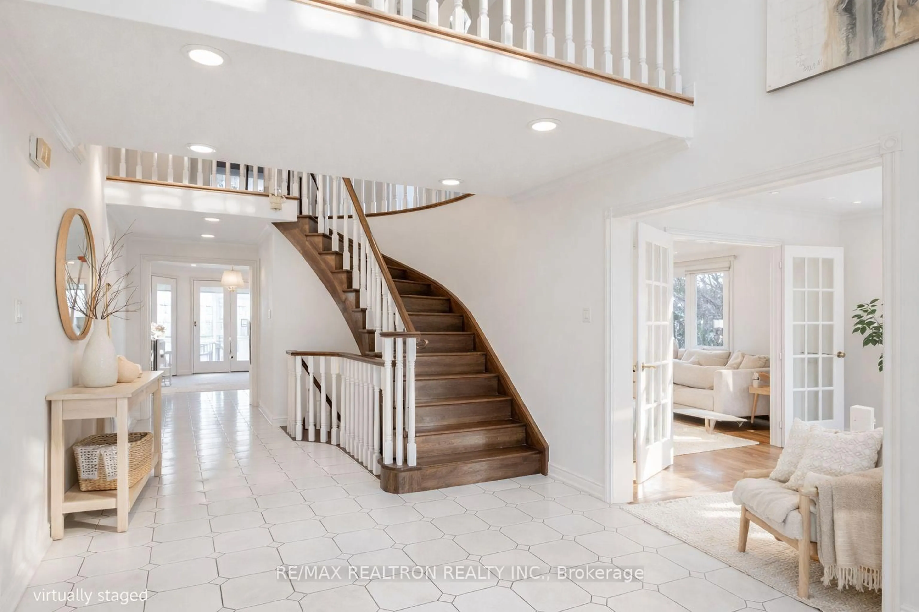 Unknown for 406 Weldrick Rd, Richmond Hill Ontario L4B 2M8