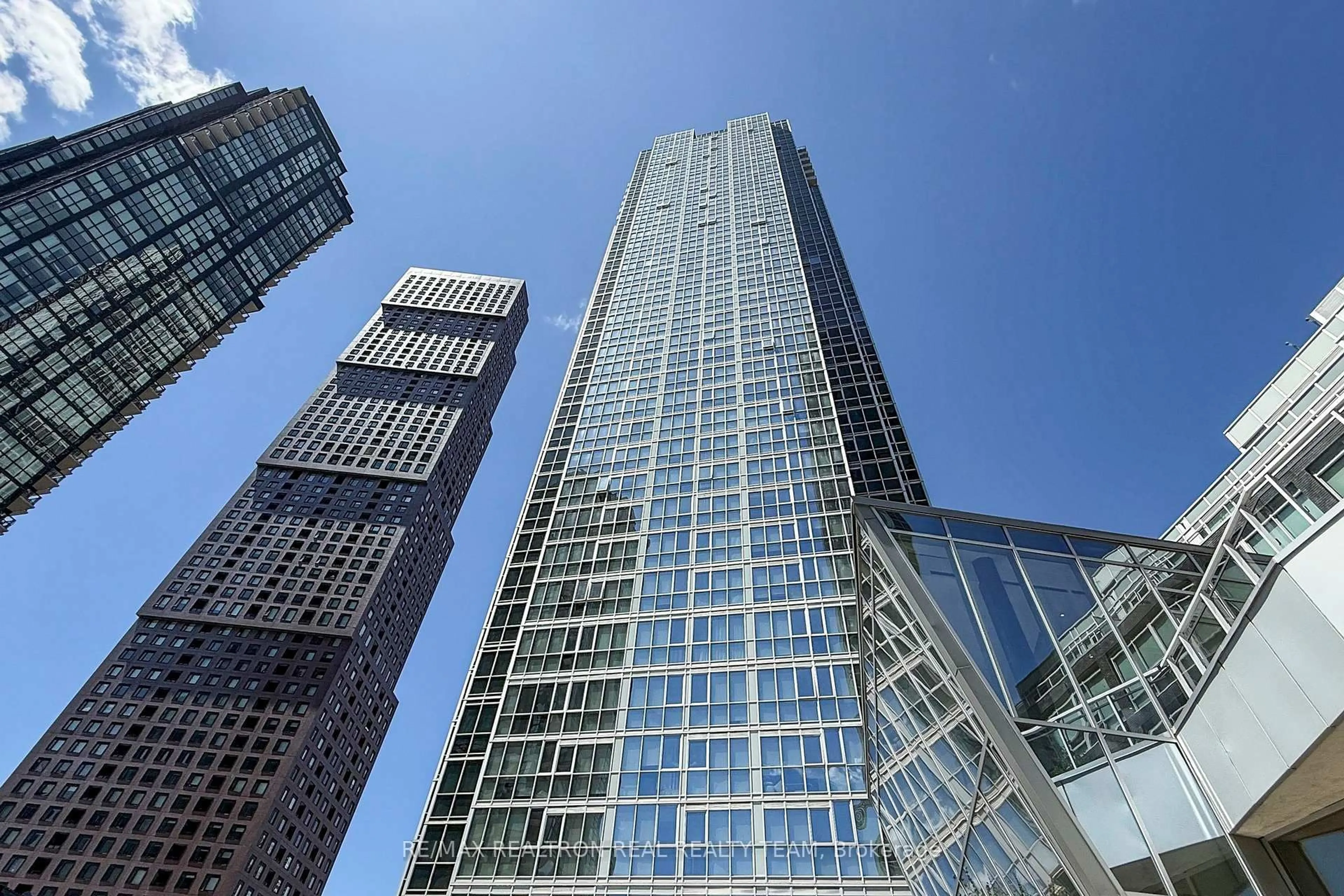 Unknown for 2916 Jane St #2505, Vaughan Ontario L4K 0K6