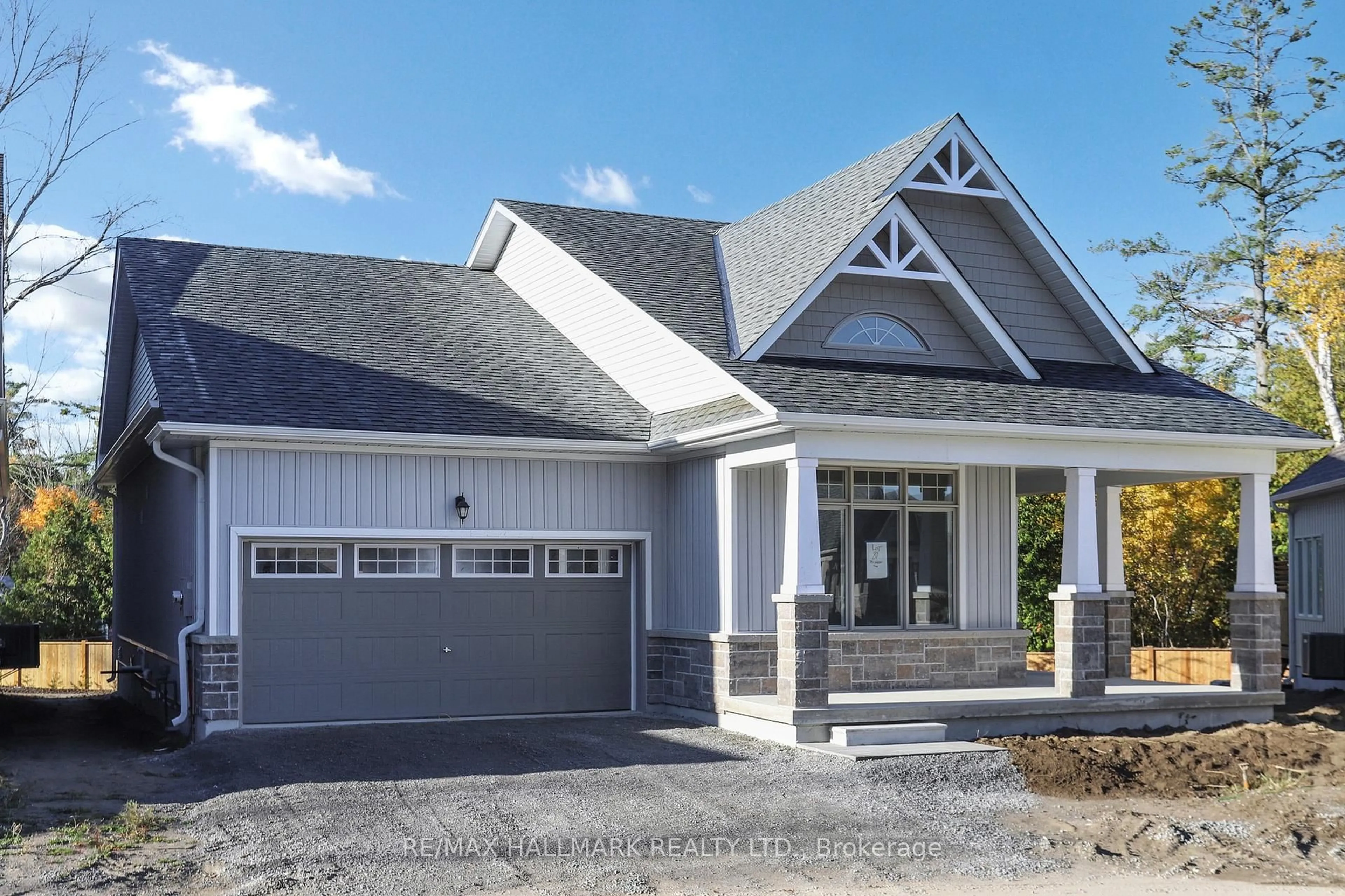 Home with vinyl exterior material, street for 70 Shelson Pl, Georgina Ontario L0E 1R0