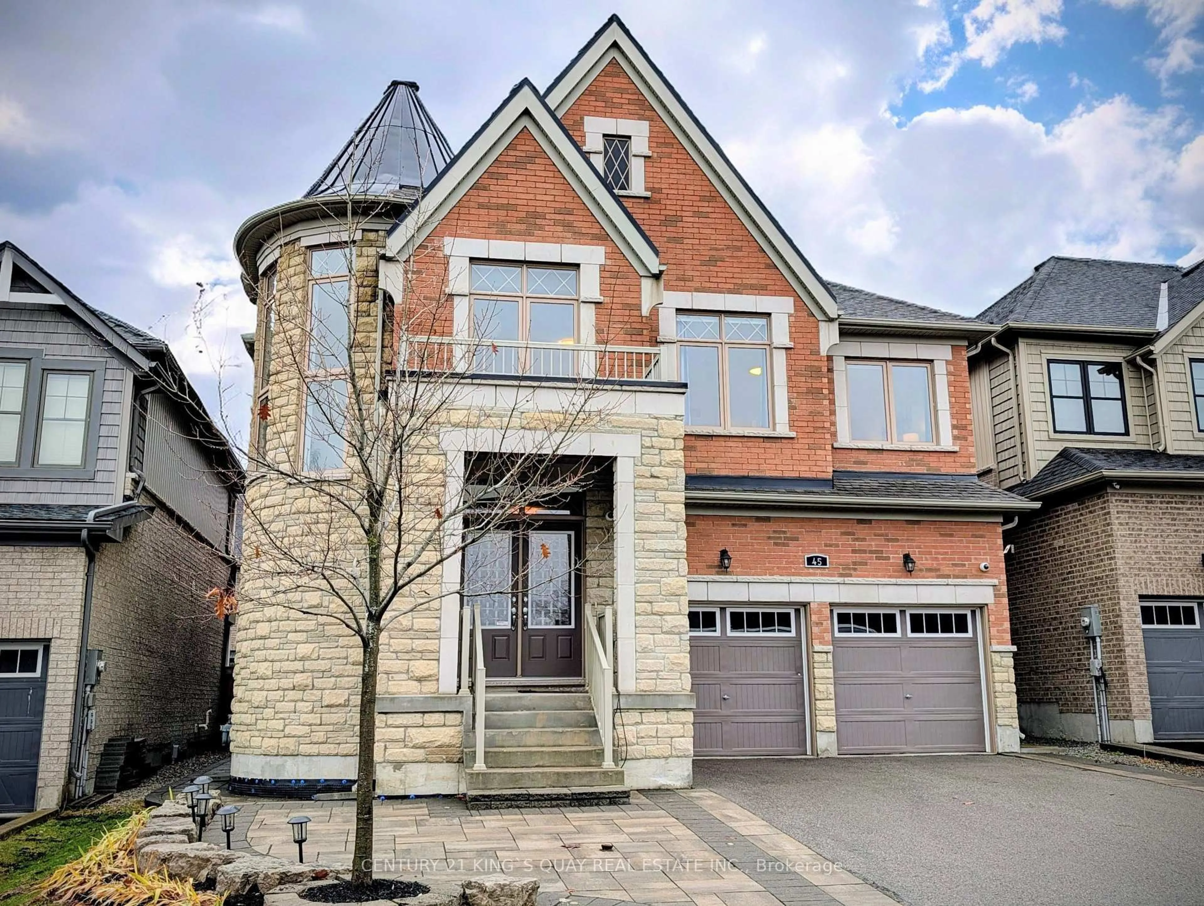 Home with brick exterior material, street for 45 Chessington Ave, East Gwillimbury Ontario L9N 0R5