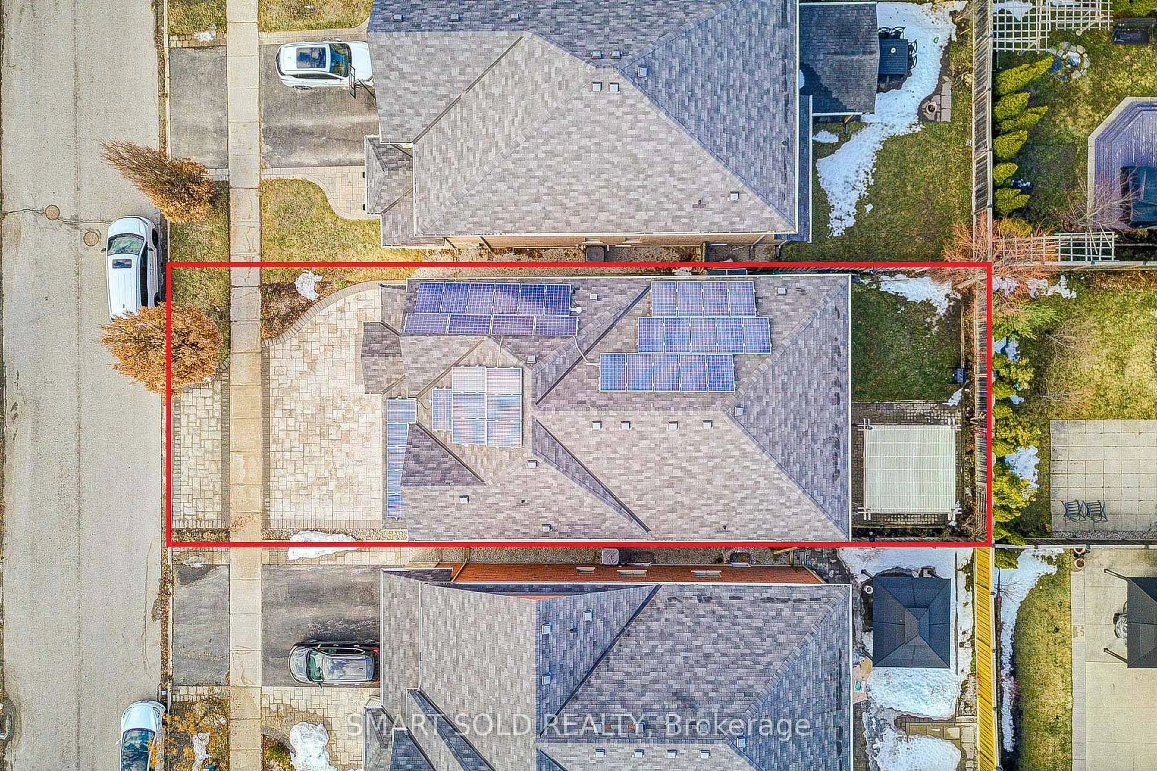 A pic from outside/outdoor area/front of a property/back of a property/a pic from drone, street for 365 Golden Orchard Rd, Vaughan Ontario L6A 0N6