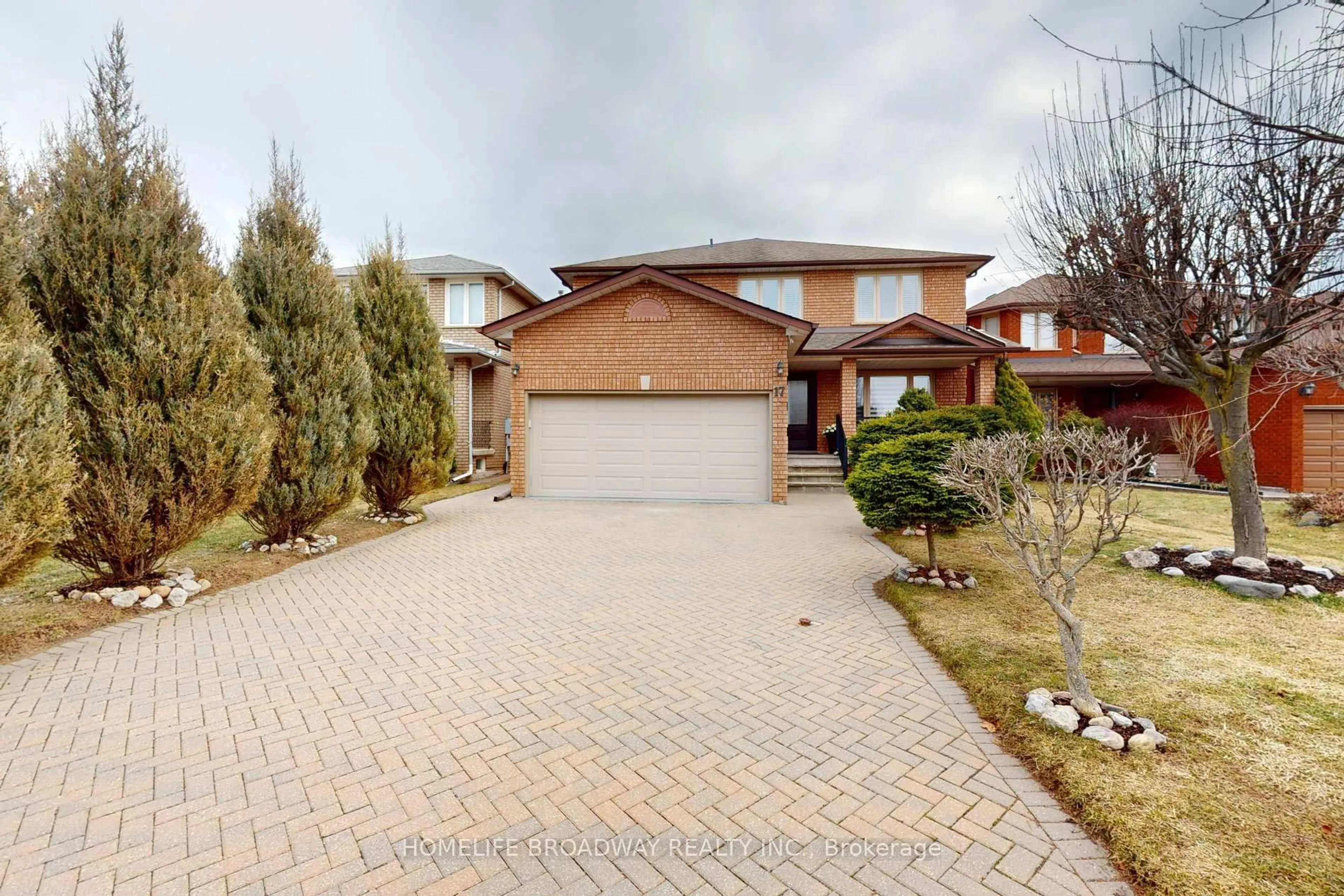 Home with brick exterior material, street for 17 Garview Crt, Vaughan Ontario L4L 8N7