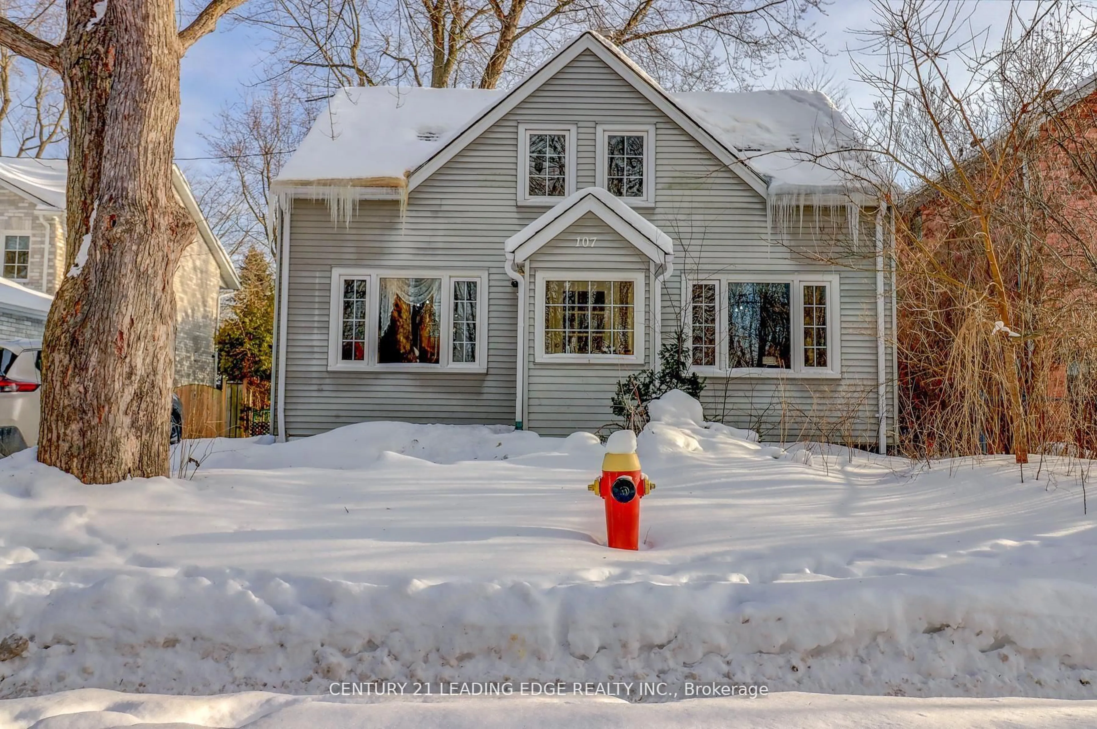 Home with brick exterior material, street for 107 Lakeland Cres, Richmond Hill Ontario L4E 3A1