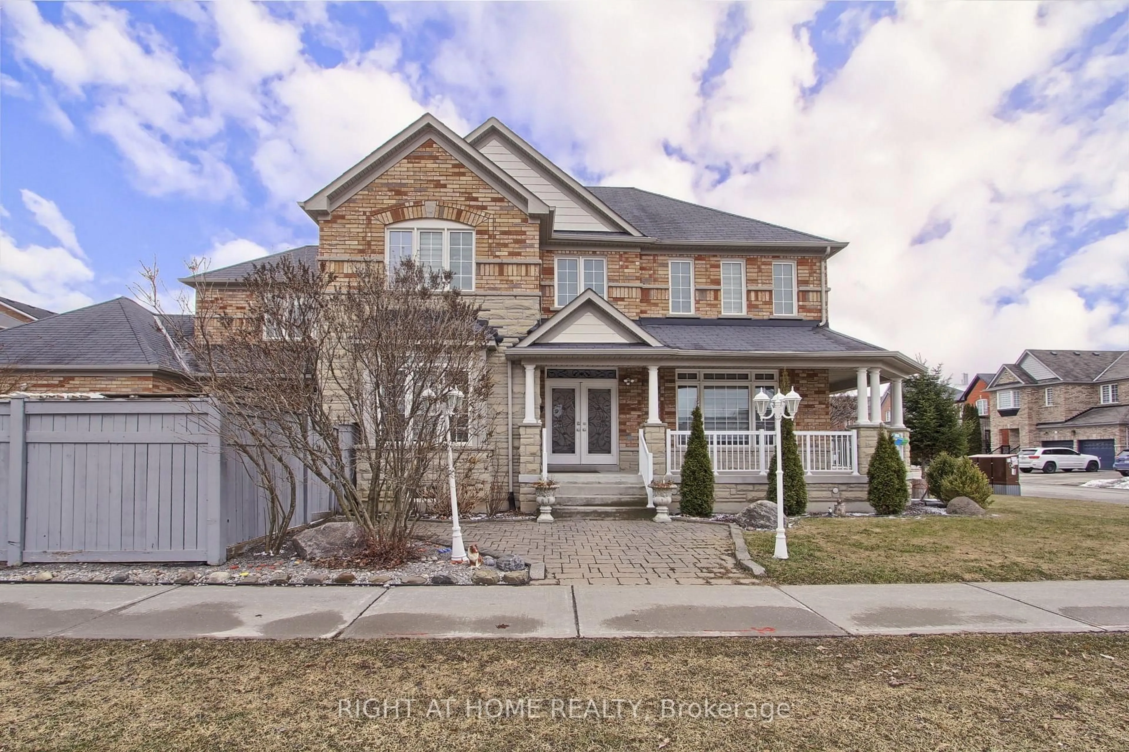 Home with brick exterior material, street for 109 Vipond Way, Bradford West Gwillimbury Ontario L3Z 0G5
