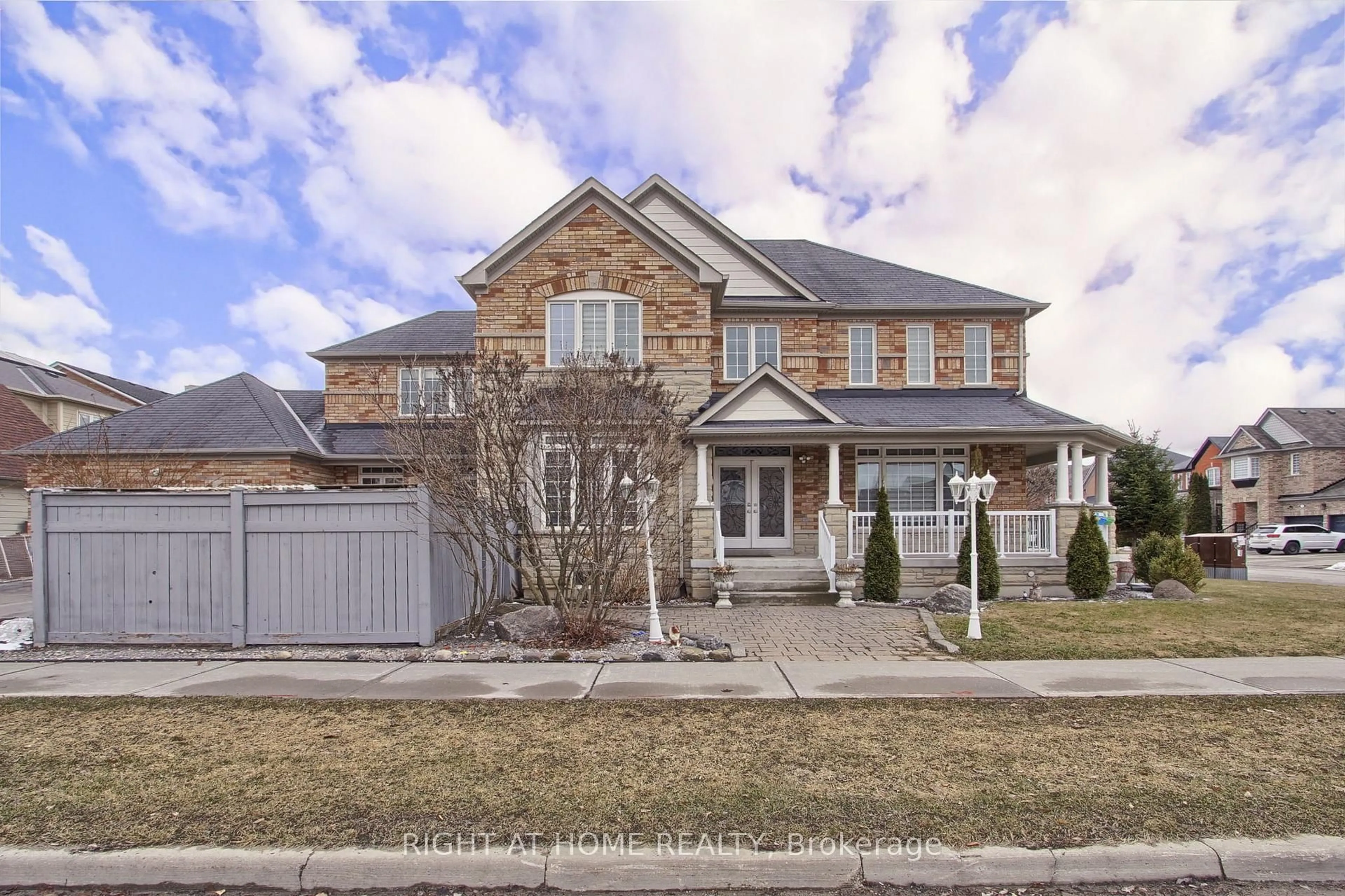 Home with brick exterior material, street for 109 Vipond Way, Bradford West Gwillimbury Ontario L3Z 0G5