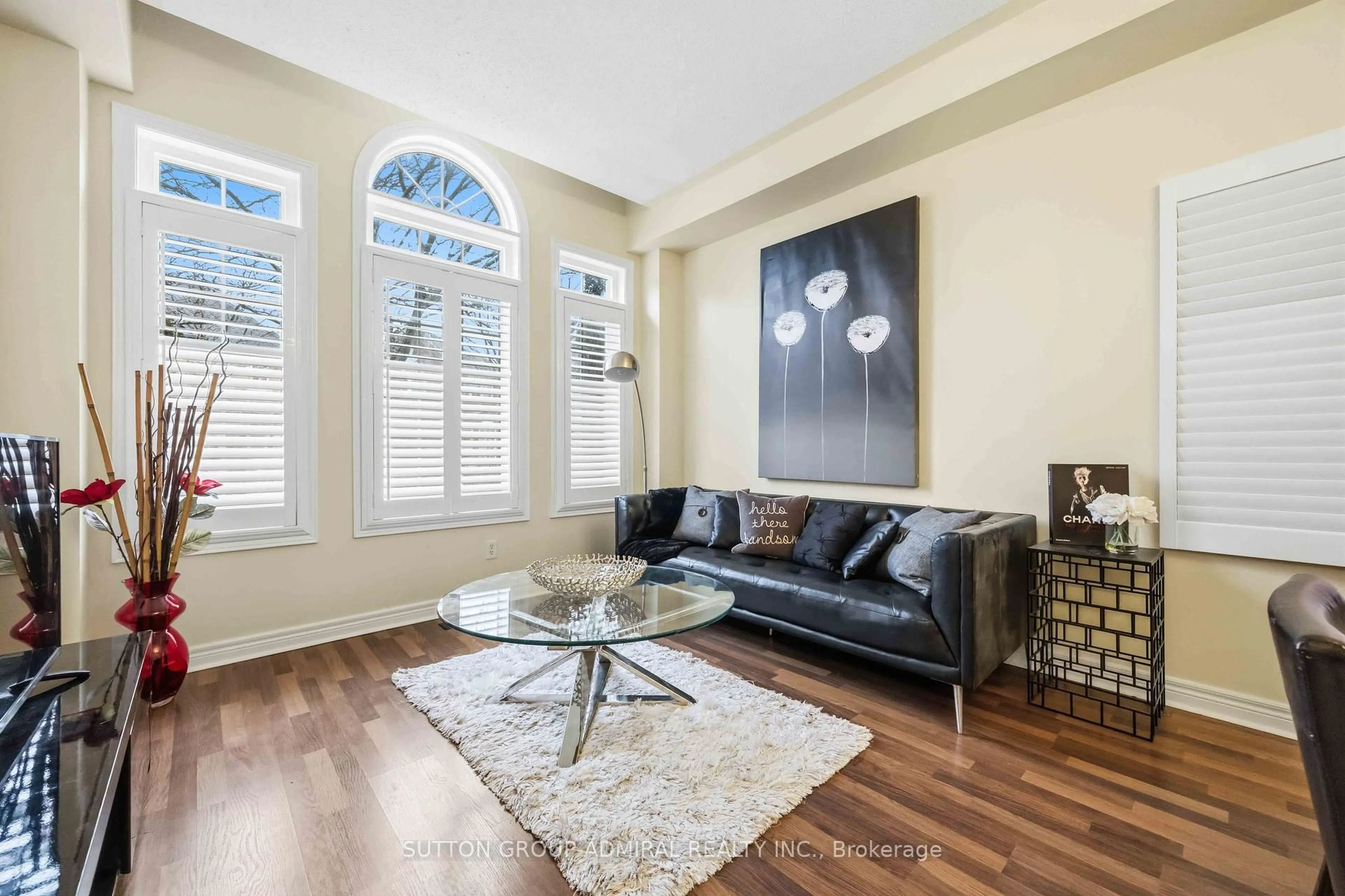 Living room with furniture, unknown for 64 Evaridge Dr, Markham Ontario L6B 1H3