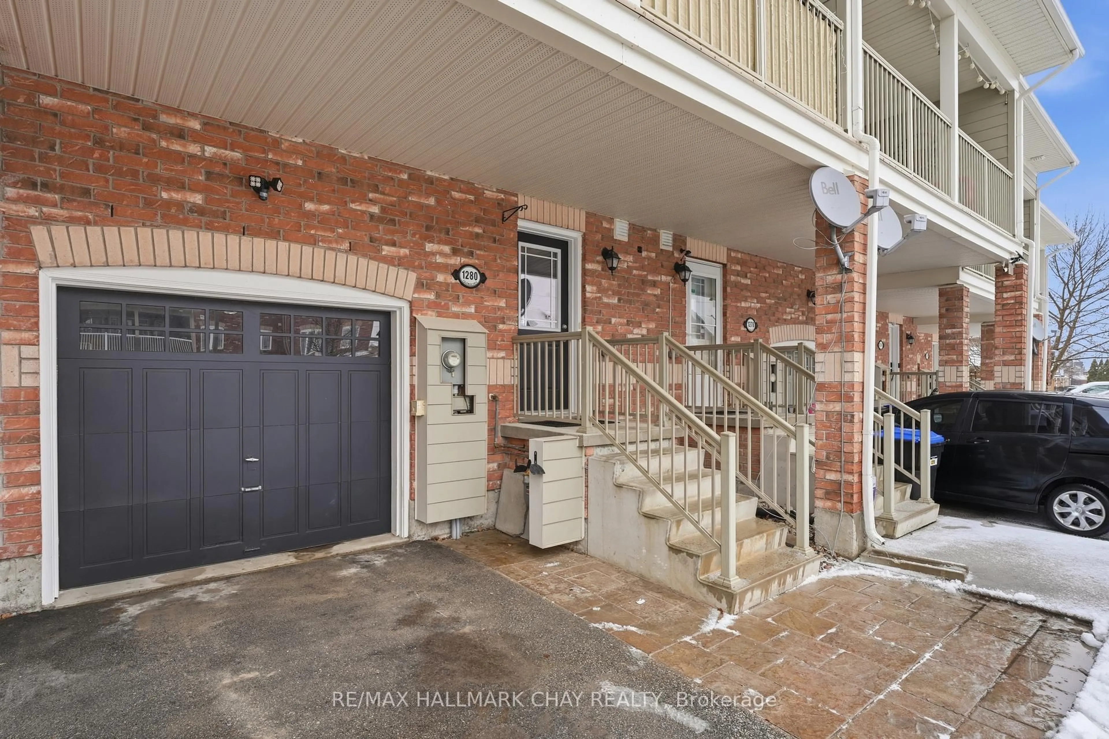 Indoor entryway for 1280 Coleman Cres, Innisfil Ontario L9S 0G6