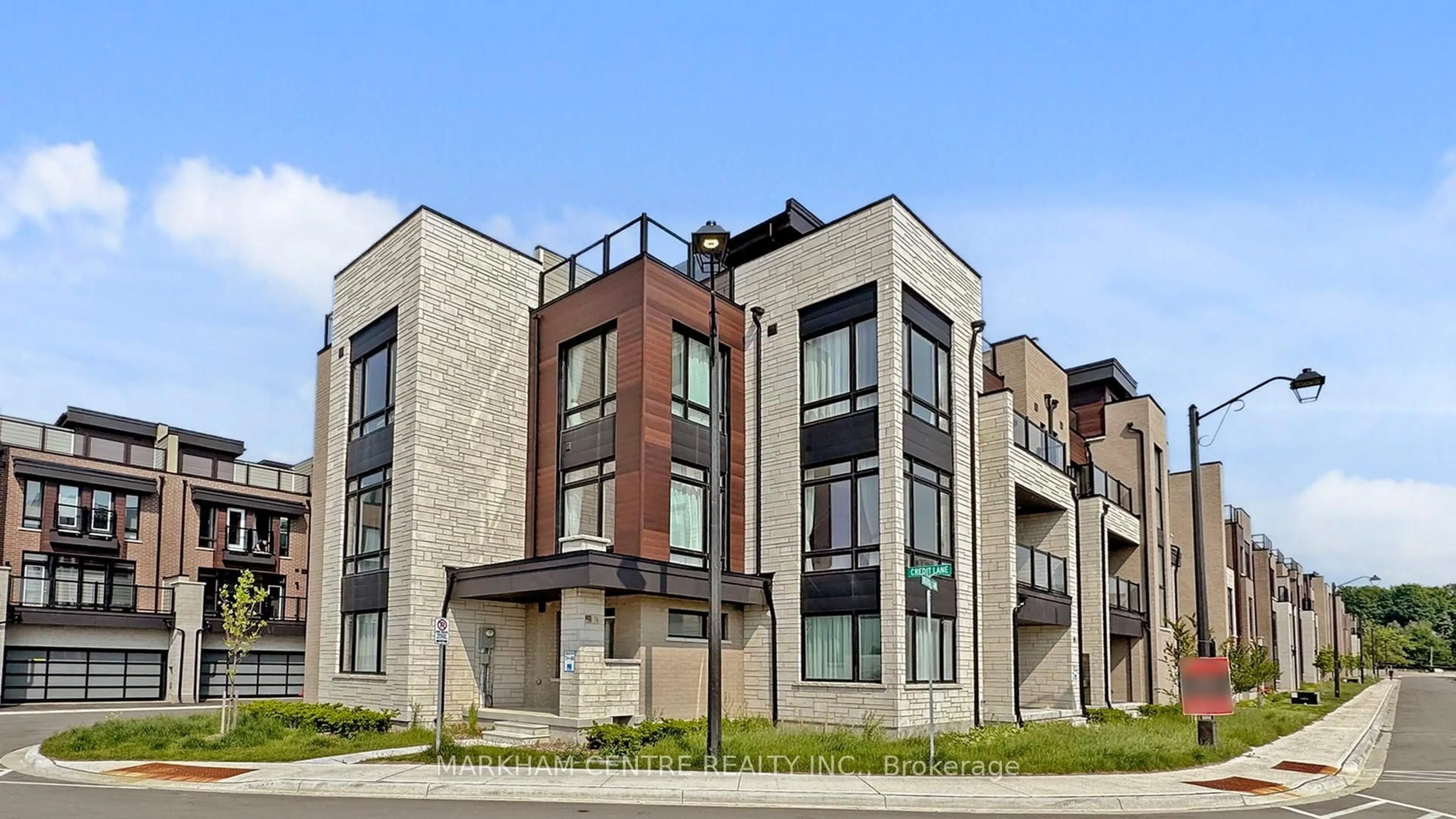 Home with brick exterior material, building for 76 Ingersoll Lane, Richmond Hill Ontario L4E 1G9