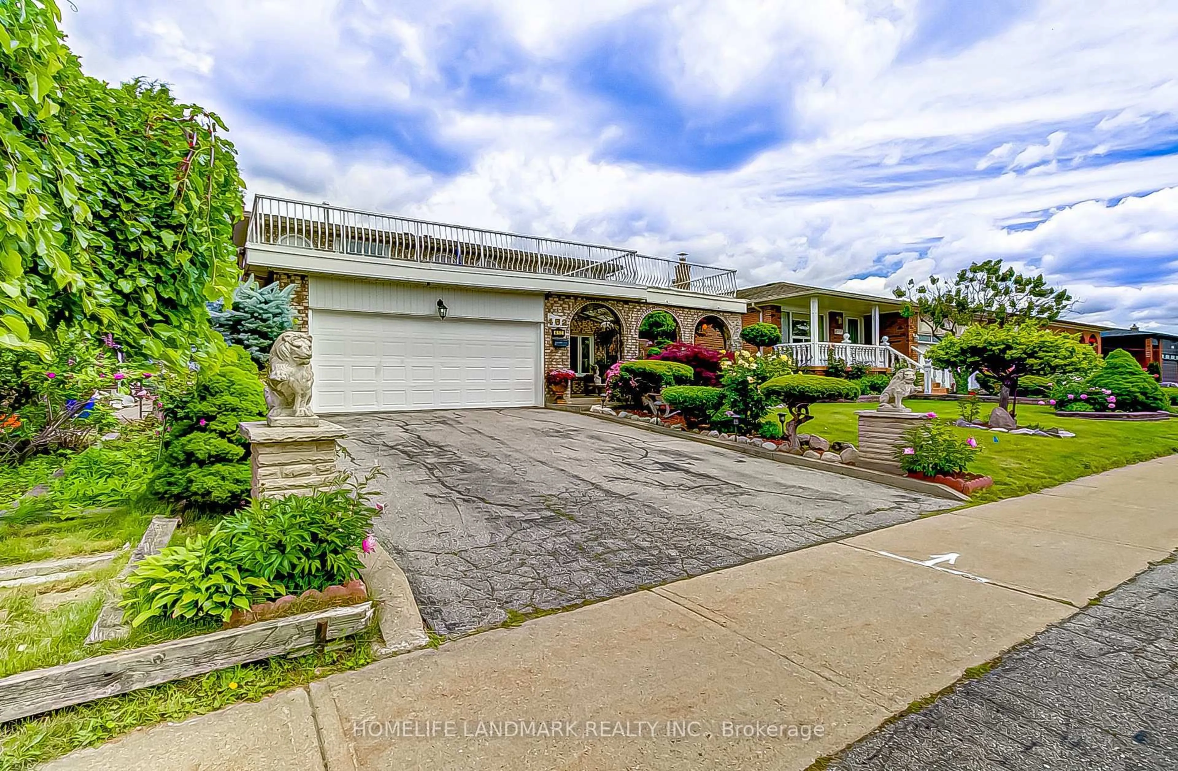 Unknown for 452 Woodbridge Ave, Vaughan Ontario L4L 2T4