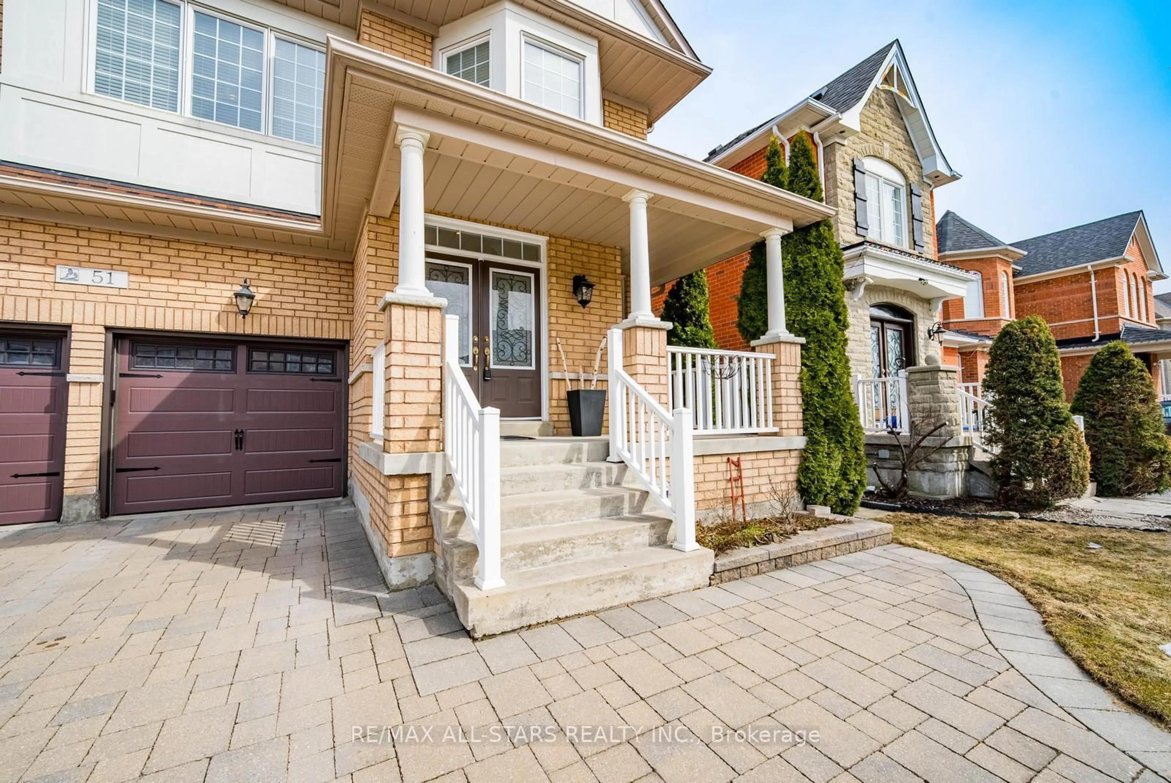 Home with brick exterior material, street for 51 Waite Cres, Whitchurch-Stouffville Ontario L4A 0B8