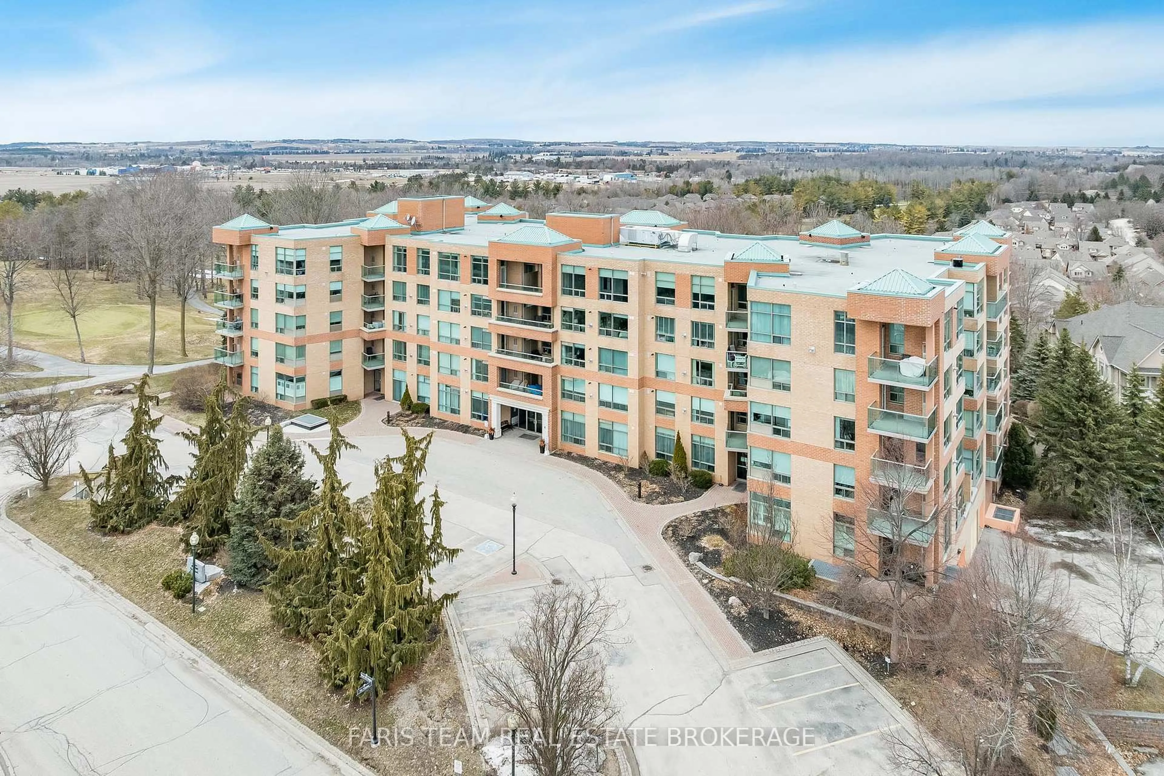 A pic from outside/outdoor area/front of a property/back of a property/a pic from drone, city buildings view from balcony for 4 Briar Hill Hts #305, New Tecumseth Ontario L9R 1Z7