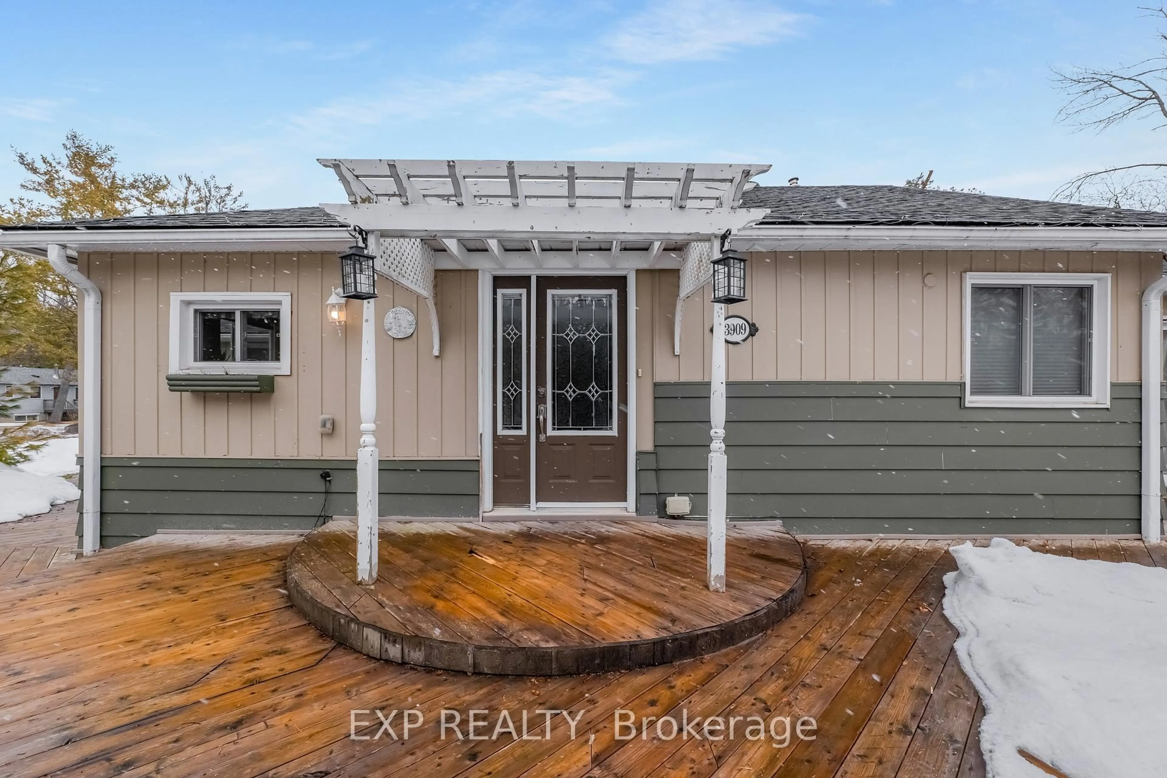 Unknown for 3909 Richview Rd, Innisfil Ontario L9S 2L7