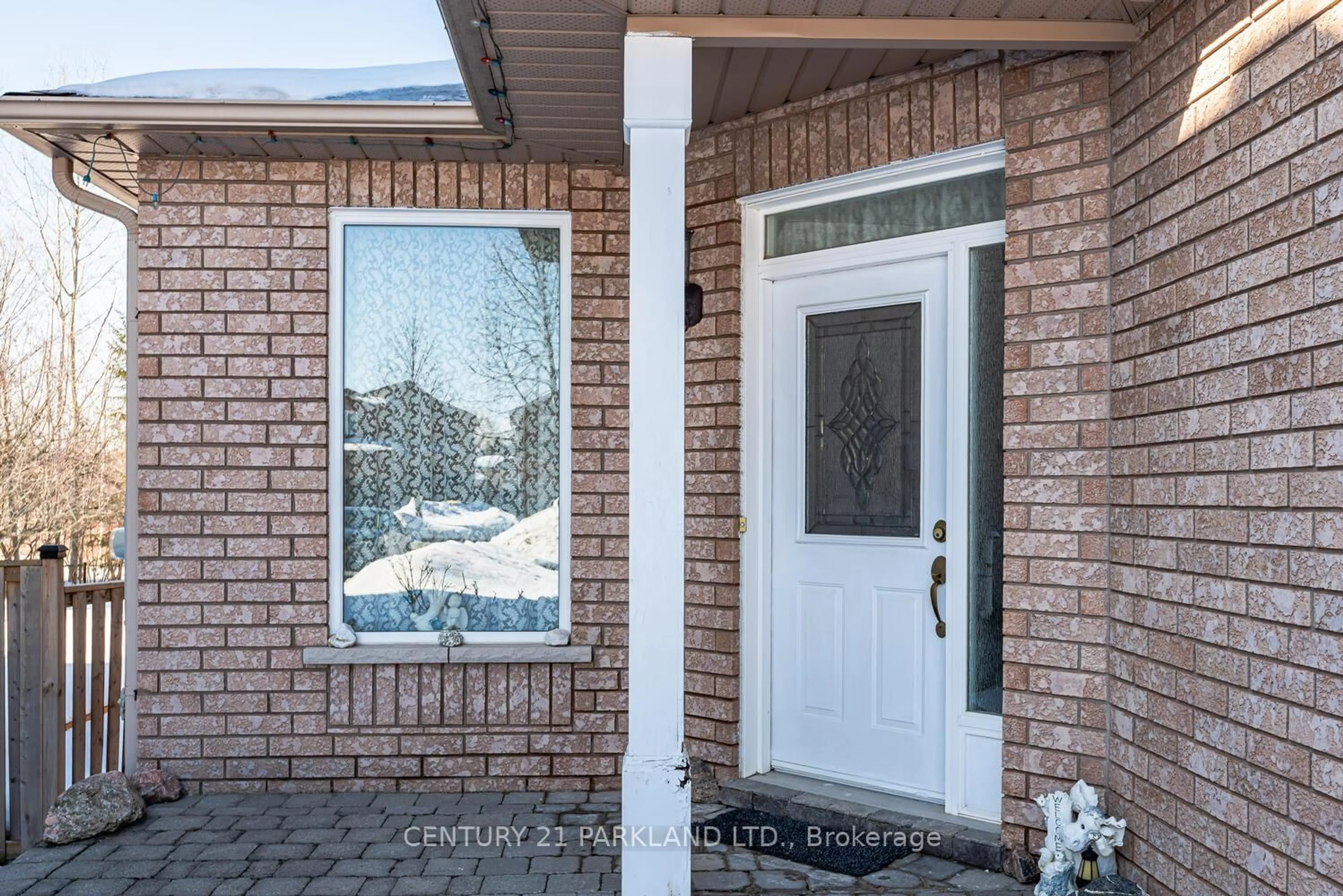 Unknown for 85 Canoe Ave, Richmond Hill Ontario L4E 3Y2