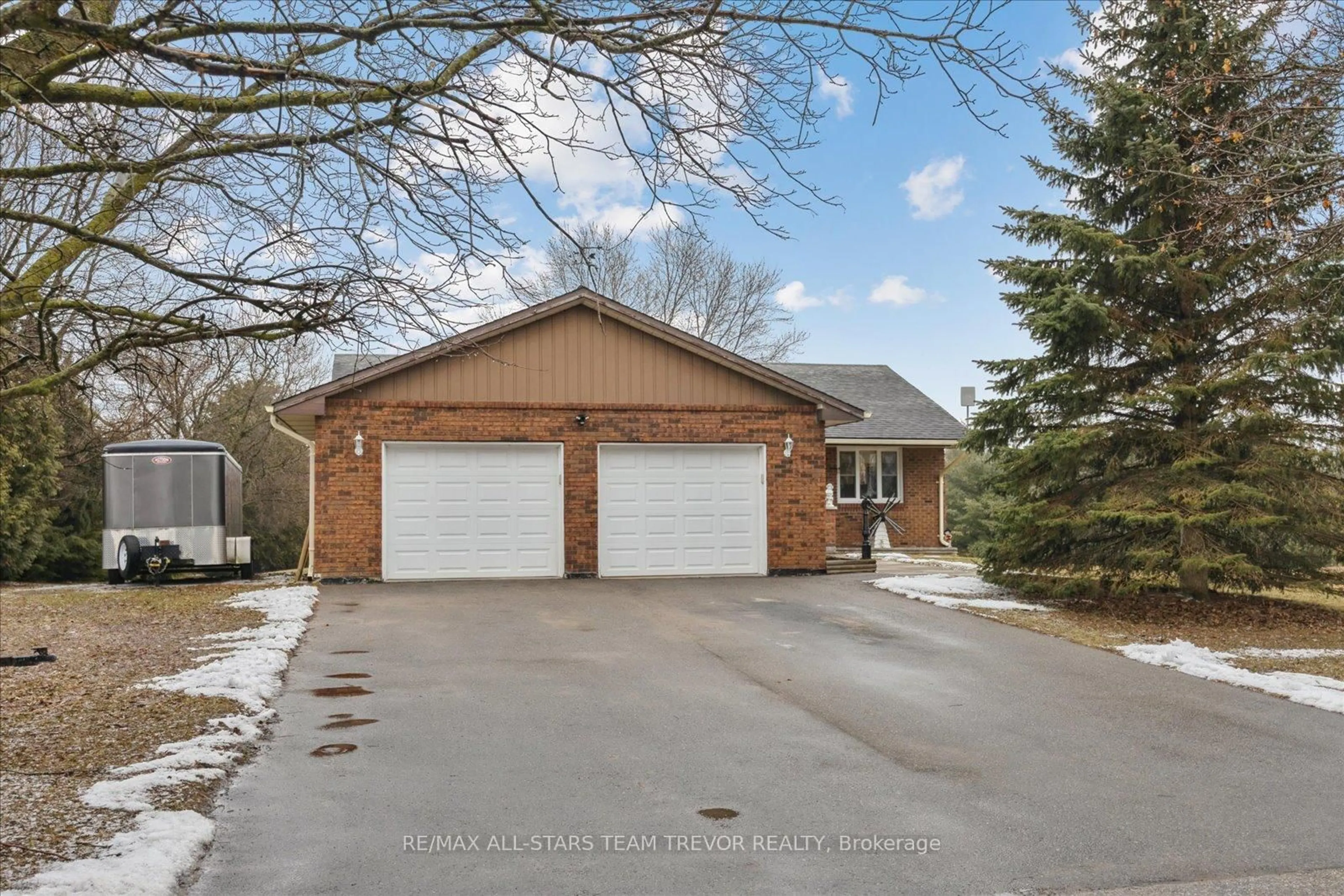 Home with brick exterior material, unknown for 6497 6th Line, New Tecumseth Ontario L0G 1W0