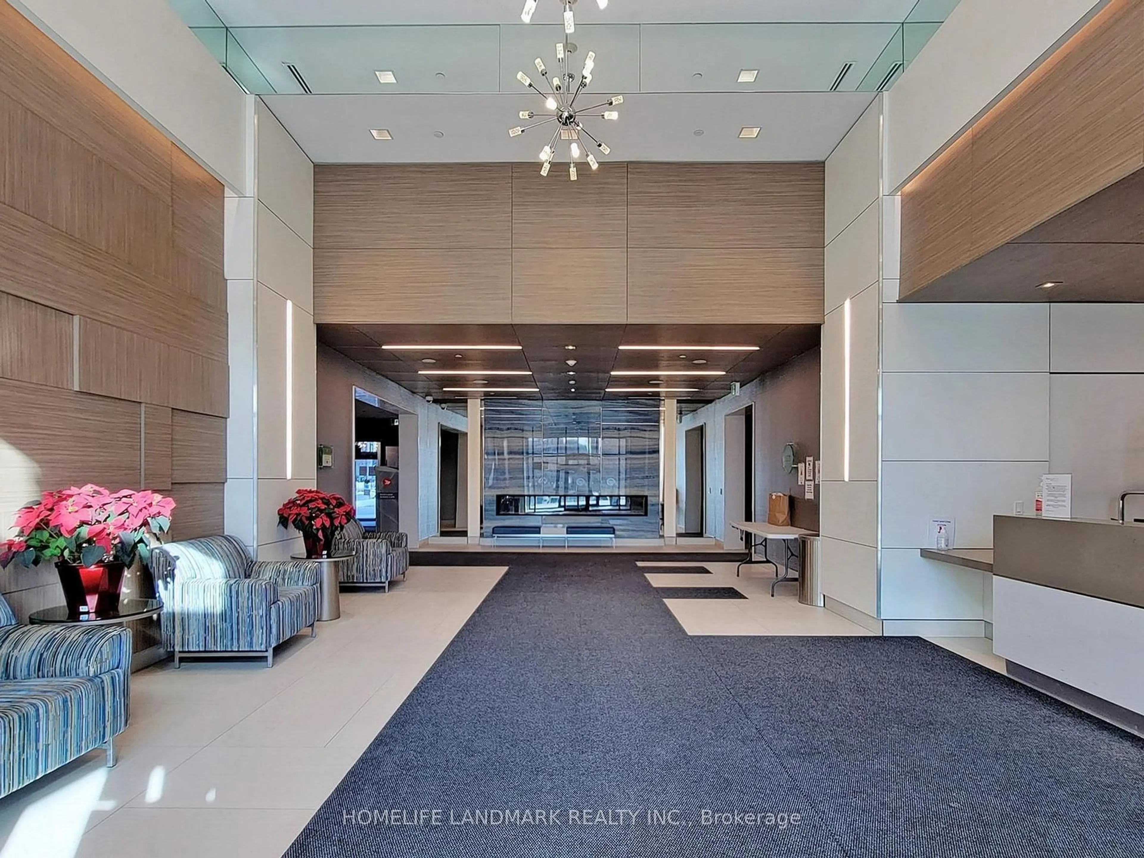 Indoor foyer for 15 Water Walk Dr #712, Markham Ontario L6G 0G2
