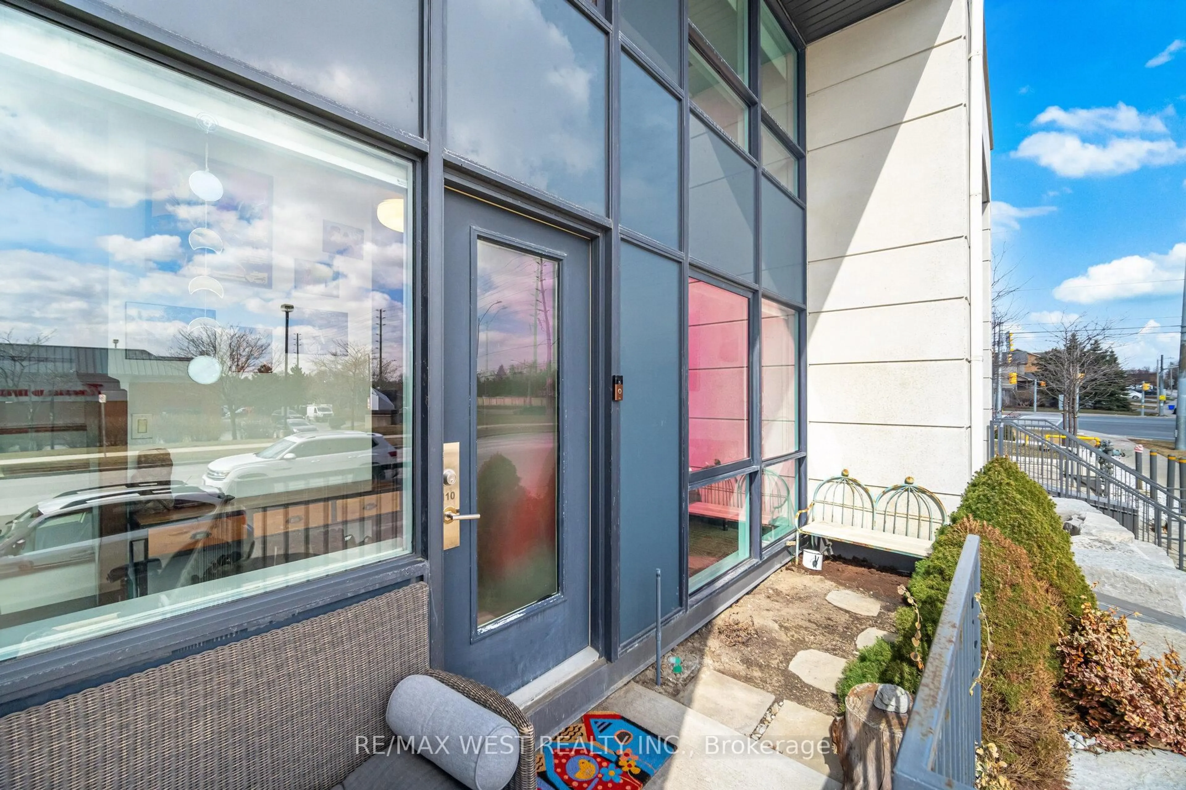 Patio, unknown for 12 Woodstream Blvd #110, Vaughan Ontario L4L 8C3