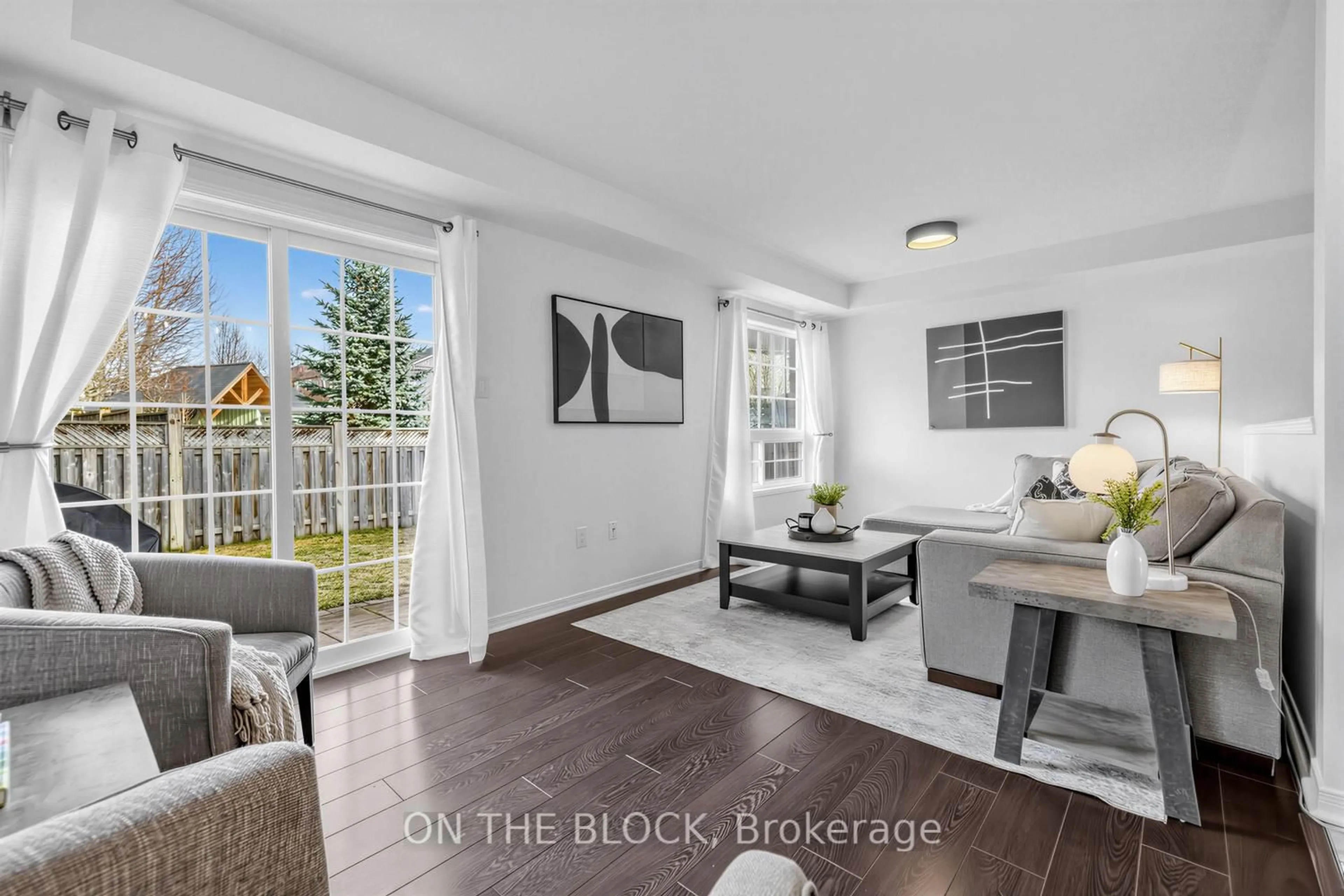 Unknown for 9 Hammill Hts, East Gwillimbury Ontario L0G 1M0