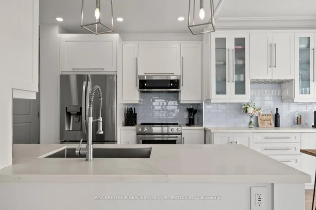 7730 Kipling Ave #902, Vaughan 2