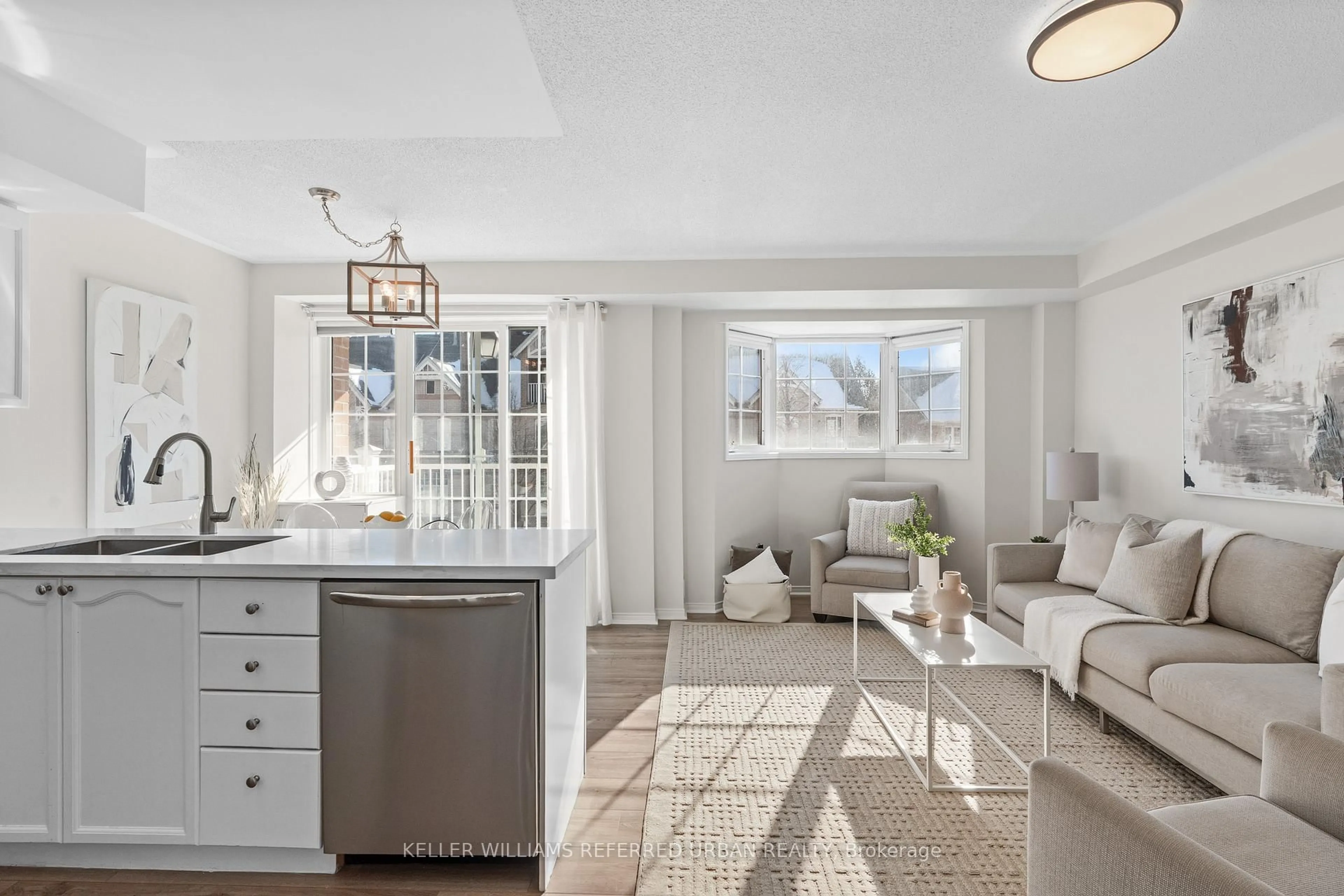 Open concept kitchen, ceramic/tile floor for 116 Cornell Park Ave #D203, Markham Ontario L6B 1B6