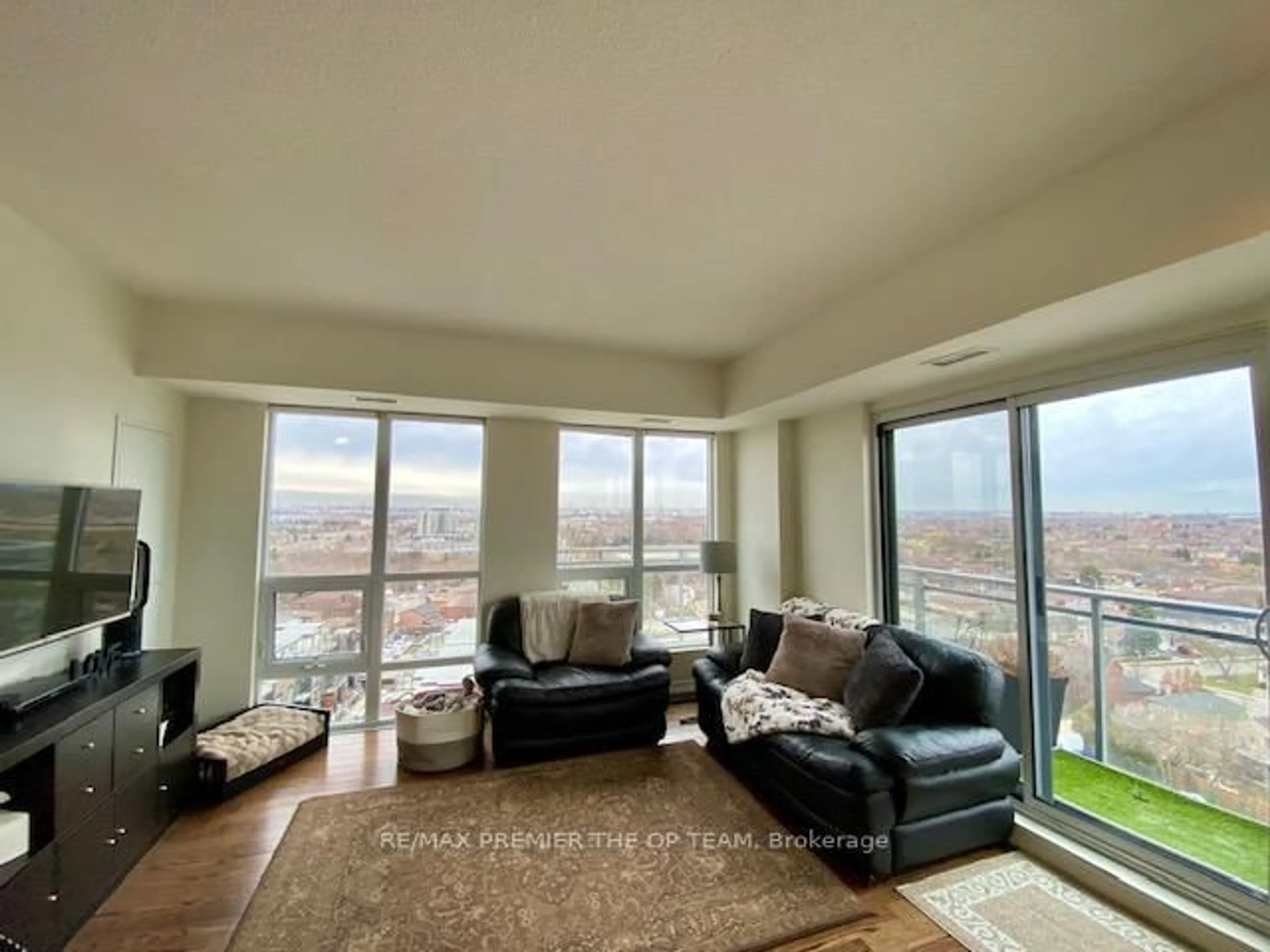 Living room with furniture, unknown for 7730 Kipling Ave #1203, Vaughan Ontario L4L 1Y9