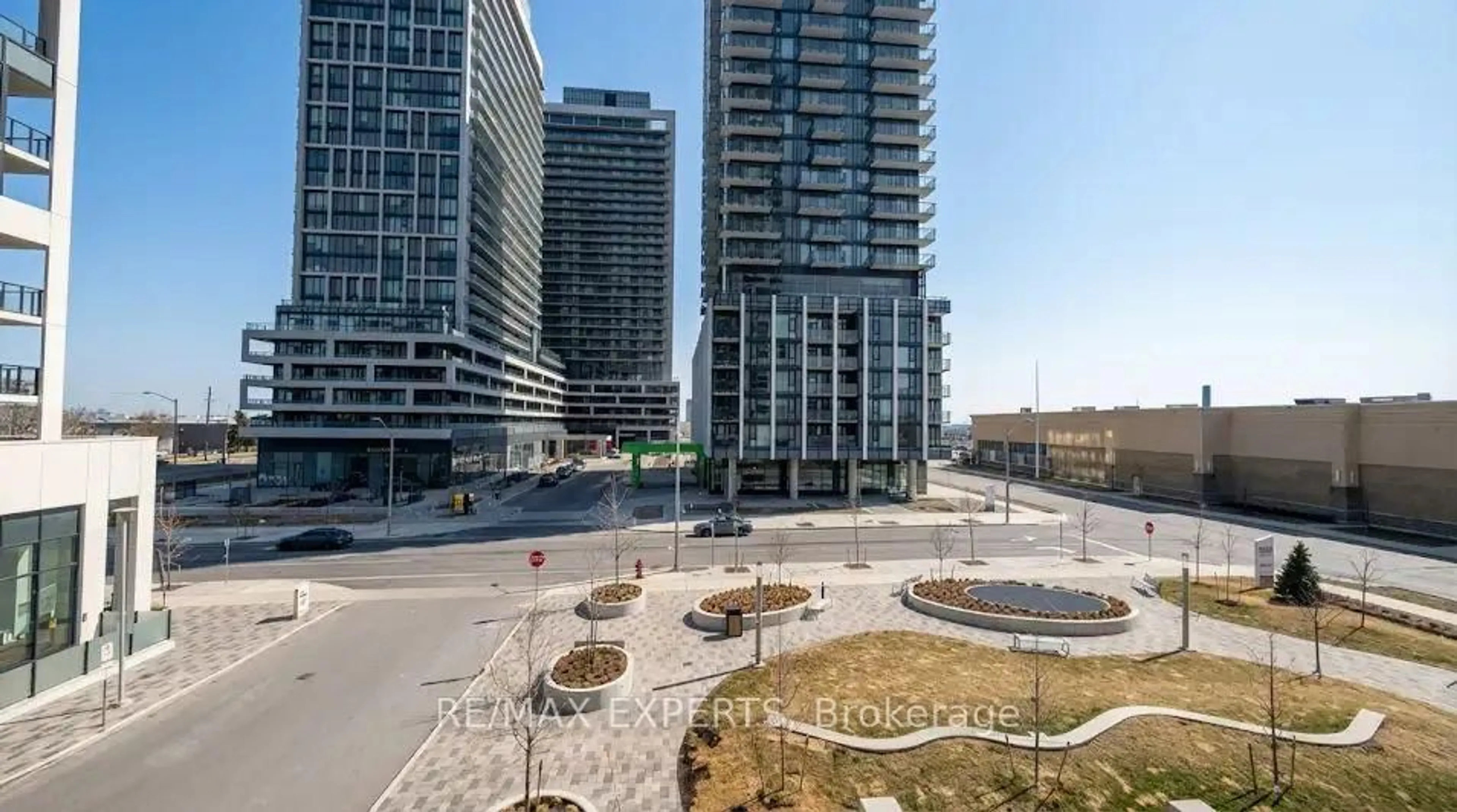 Unknown for 9000 Jane St #221, Vaughan Ontario L4K 0M6